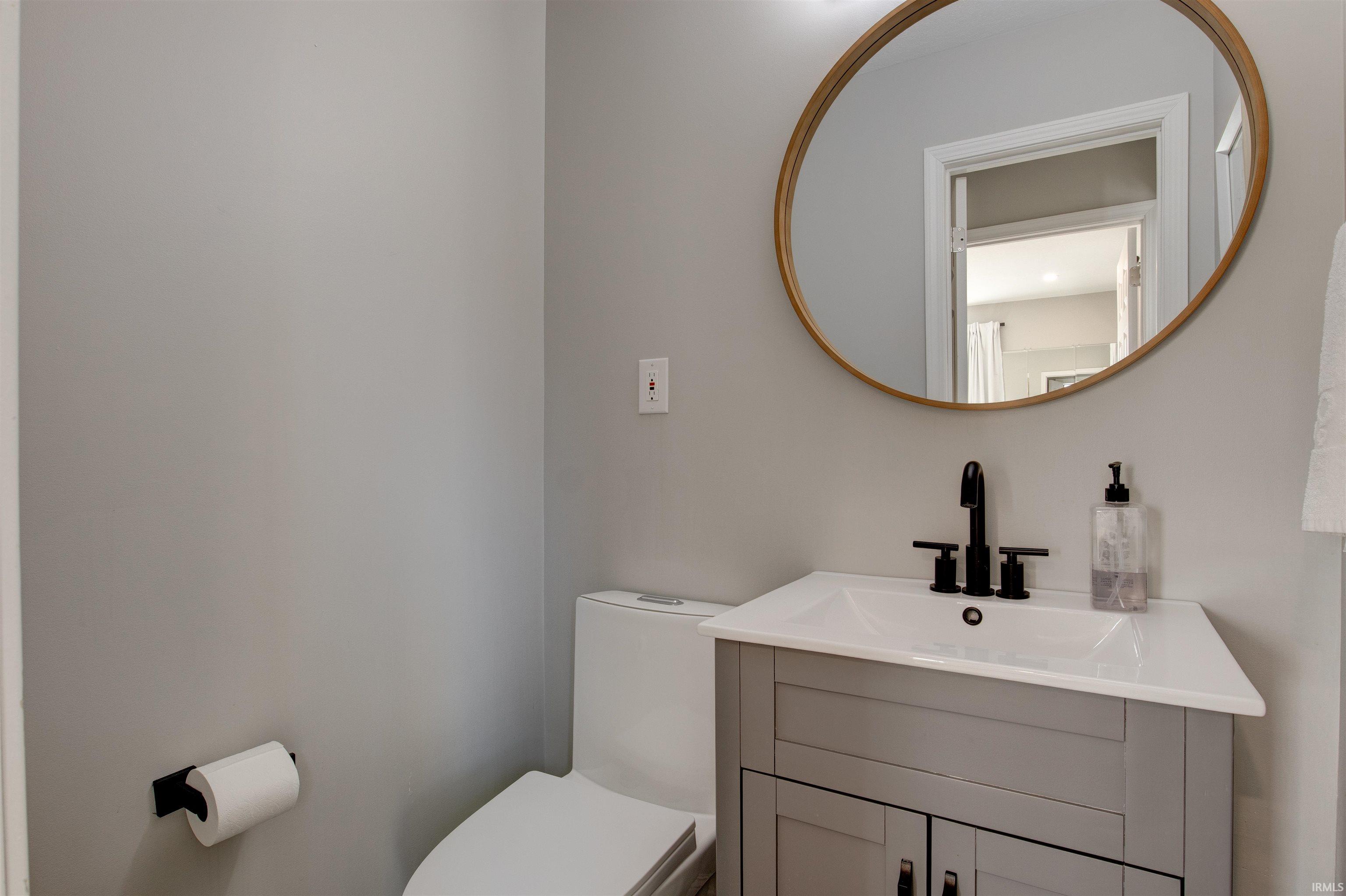 3406 E Douglas Drive