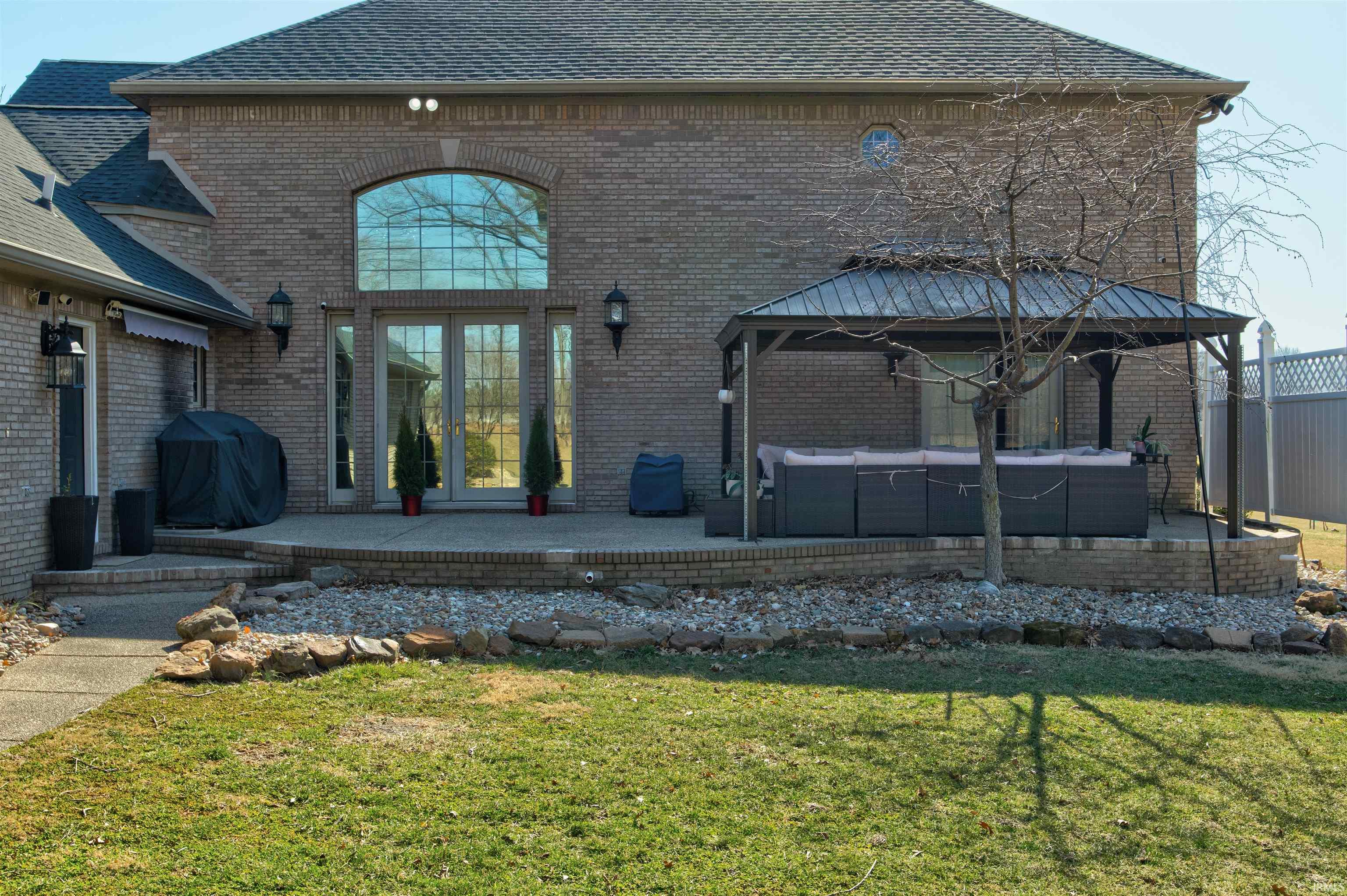 3406 E Douglas Drive