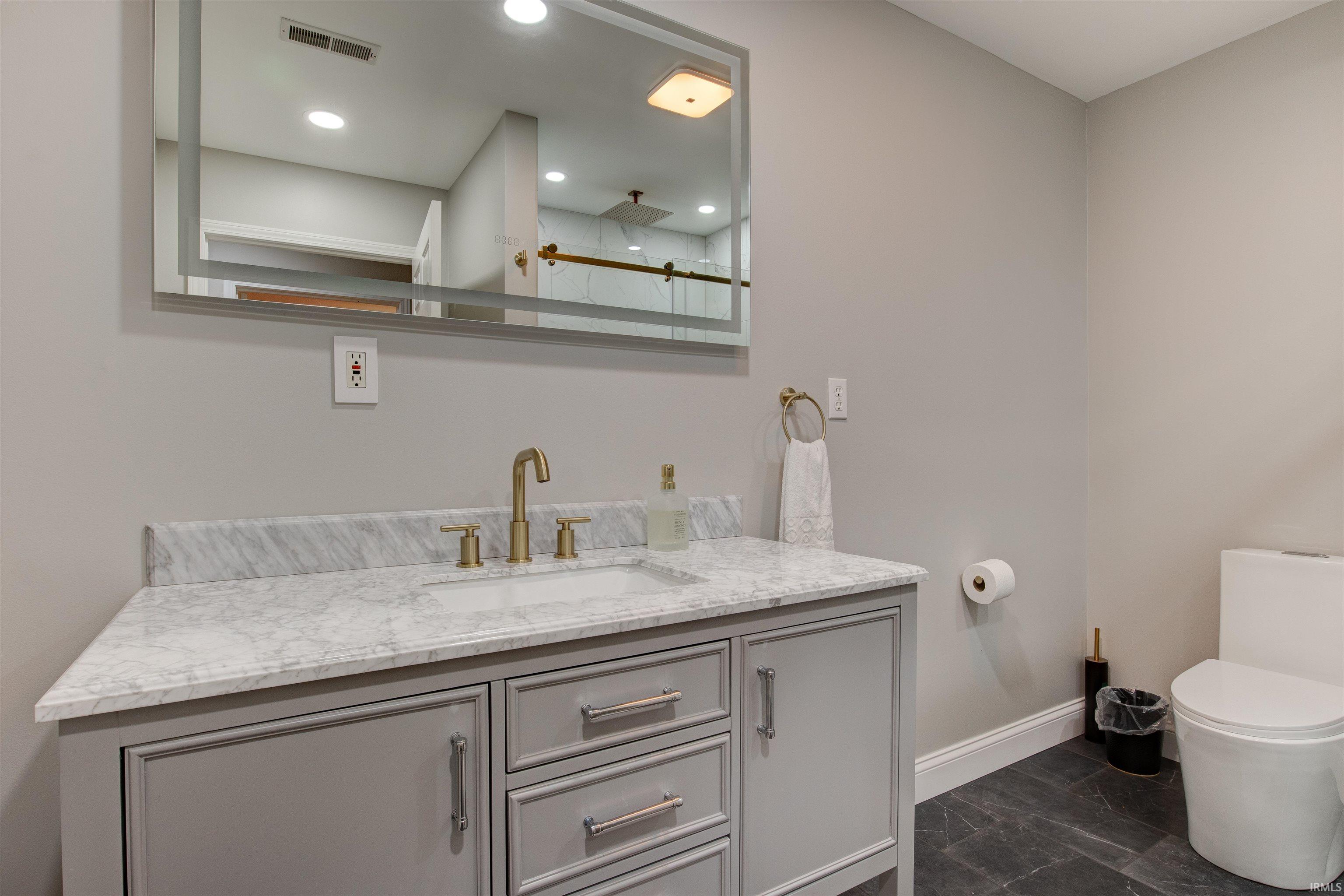 3406 E Douglas Drive