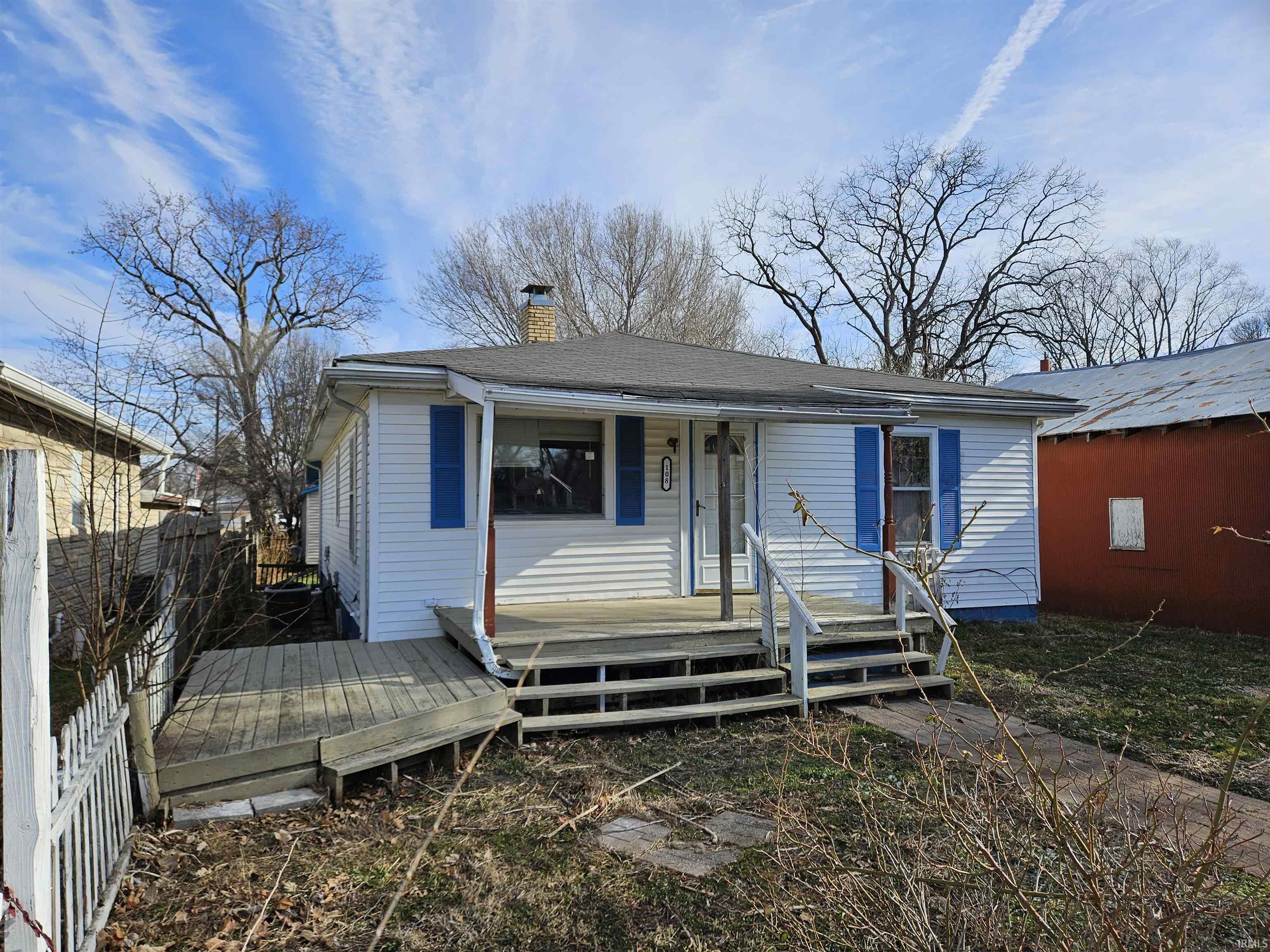 108 E Eberwine Avenue