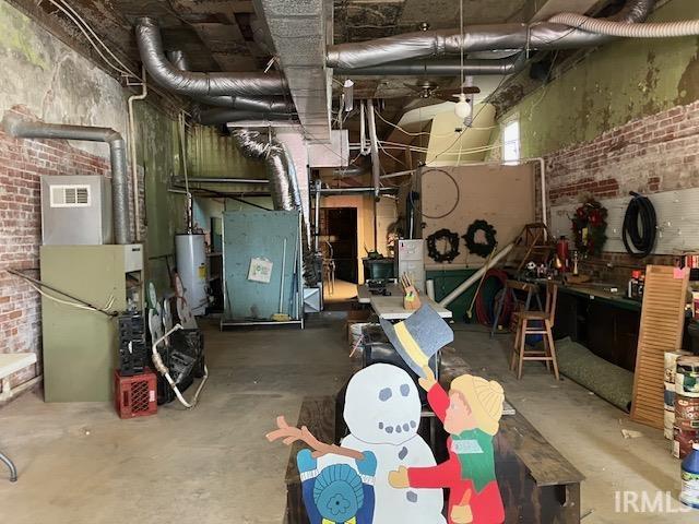210 W Main