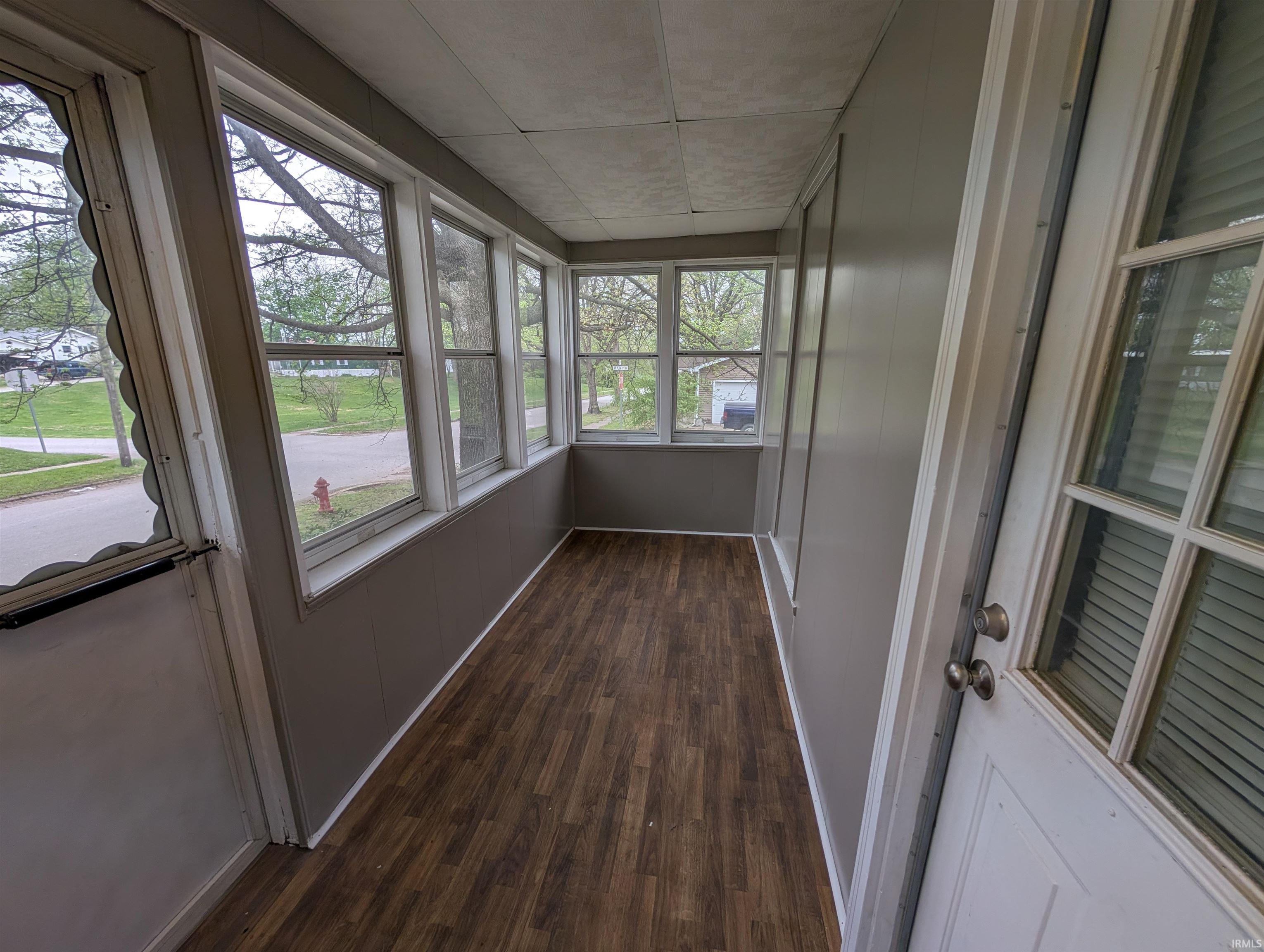 322 W 8th Street