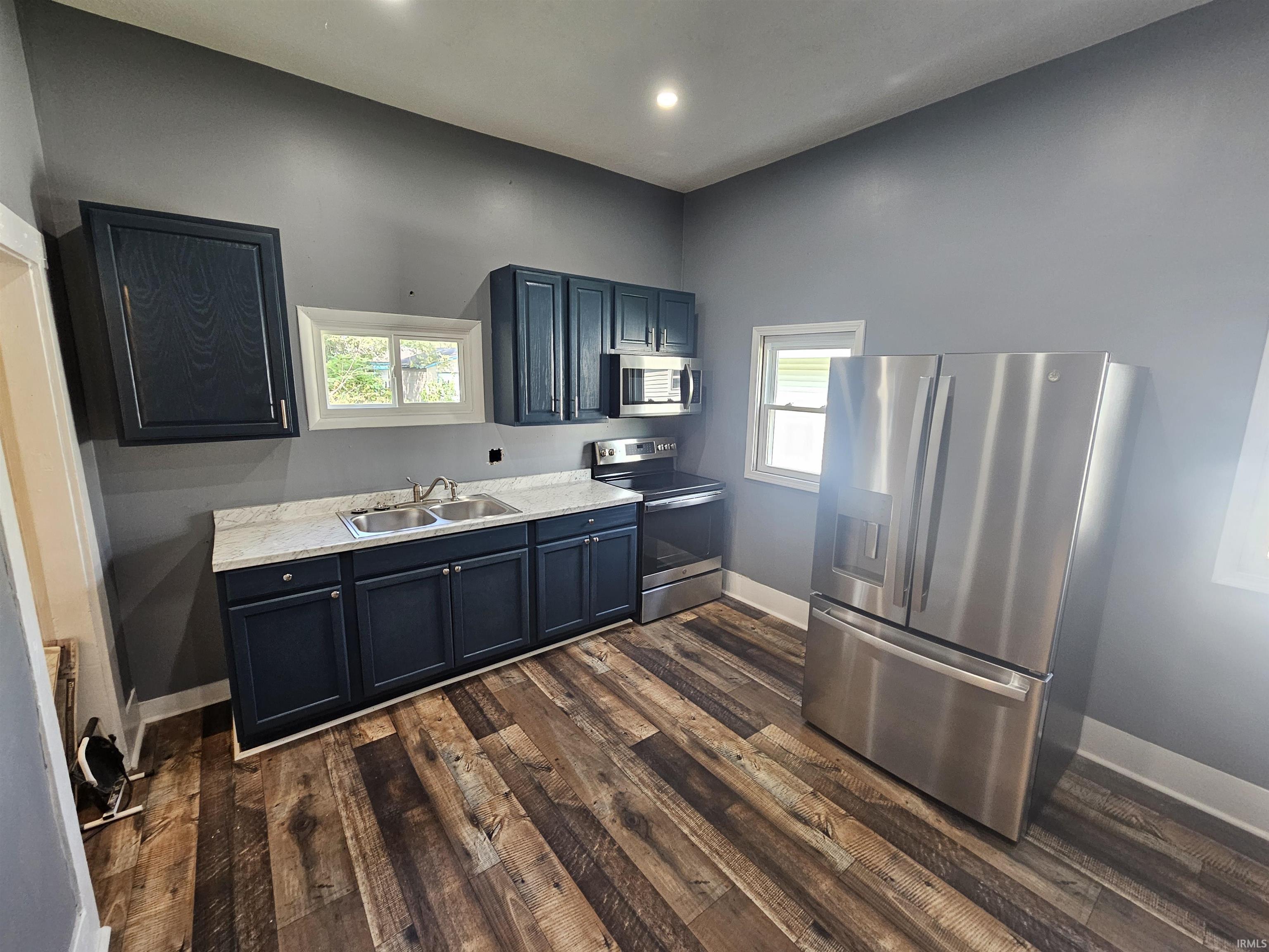 115 E Jefferson Avenue