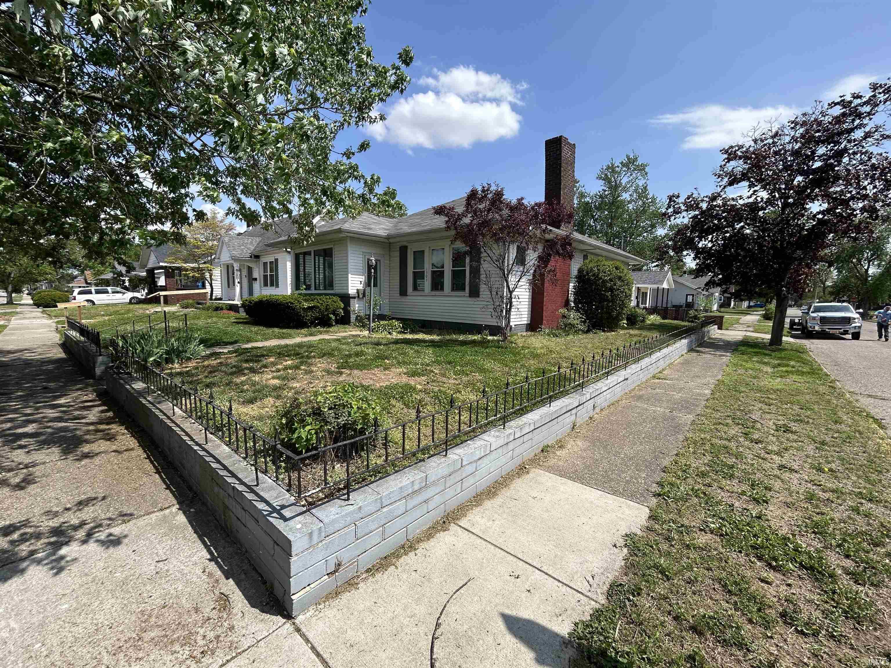 1303 N Upper 11th Street