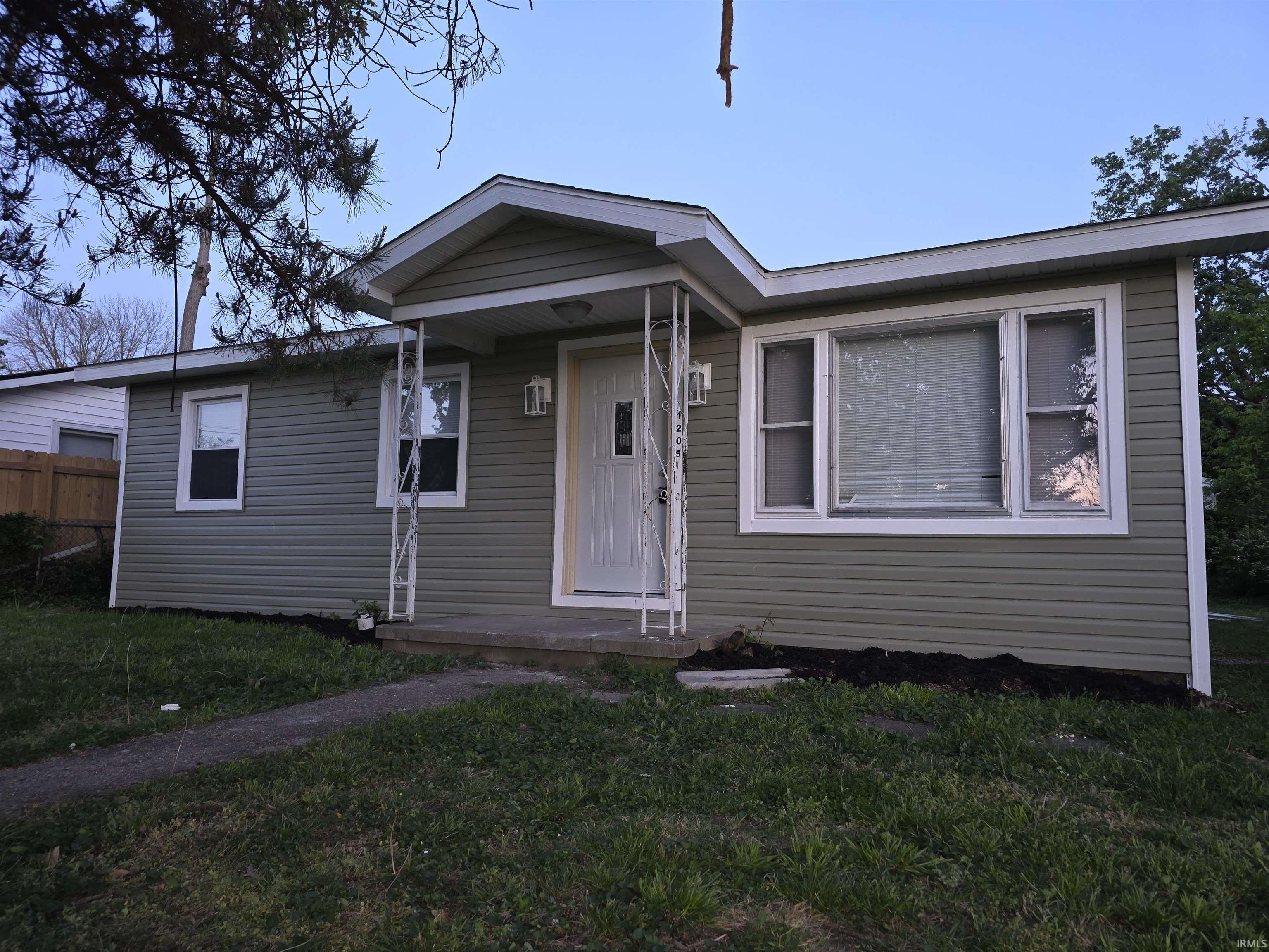 1205 N 14th Street