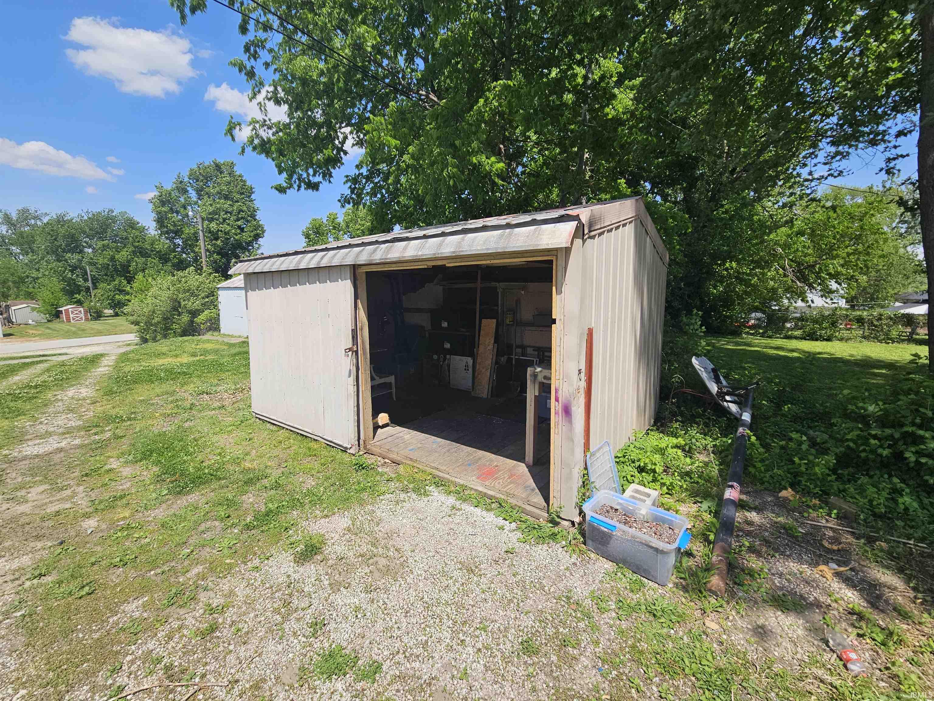900 E Cherry Street