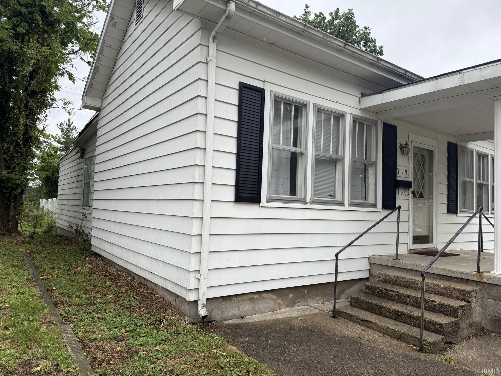 319 Bayou Street