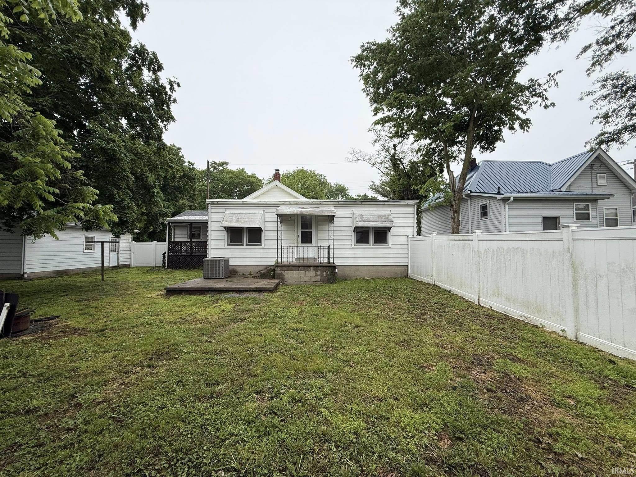 319 Bayou Street