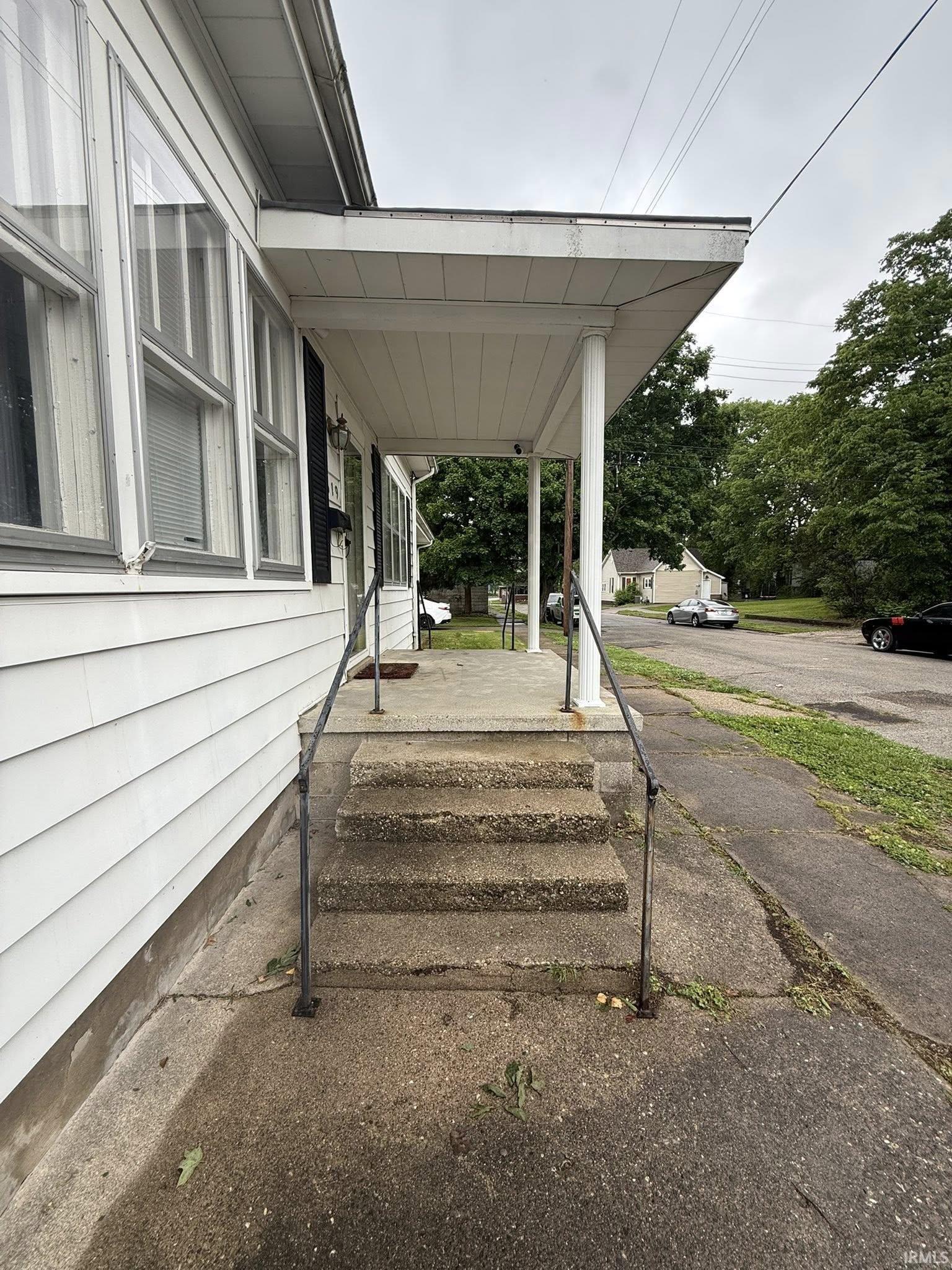 319 Bayou Street