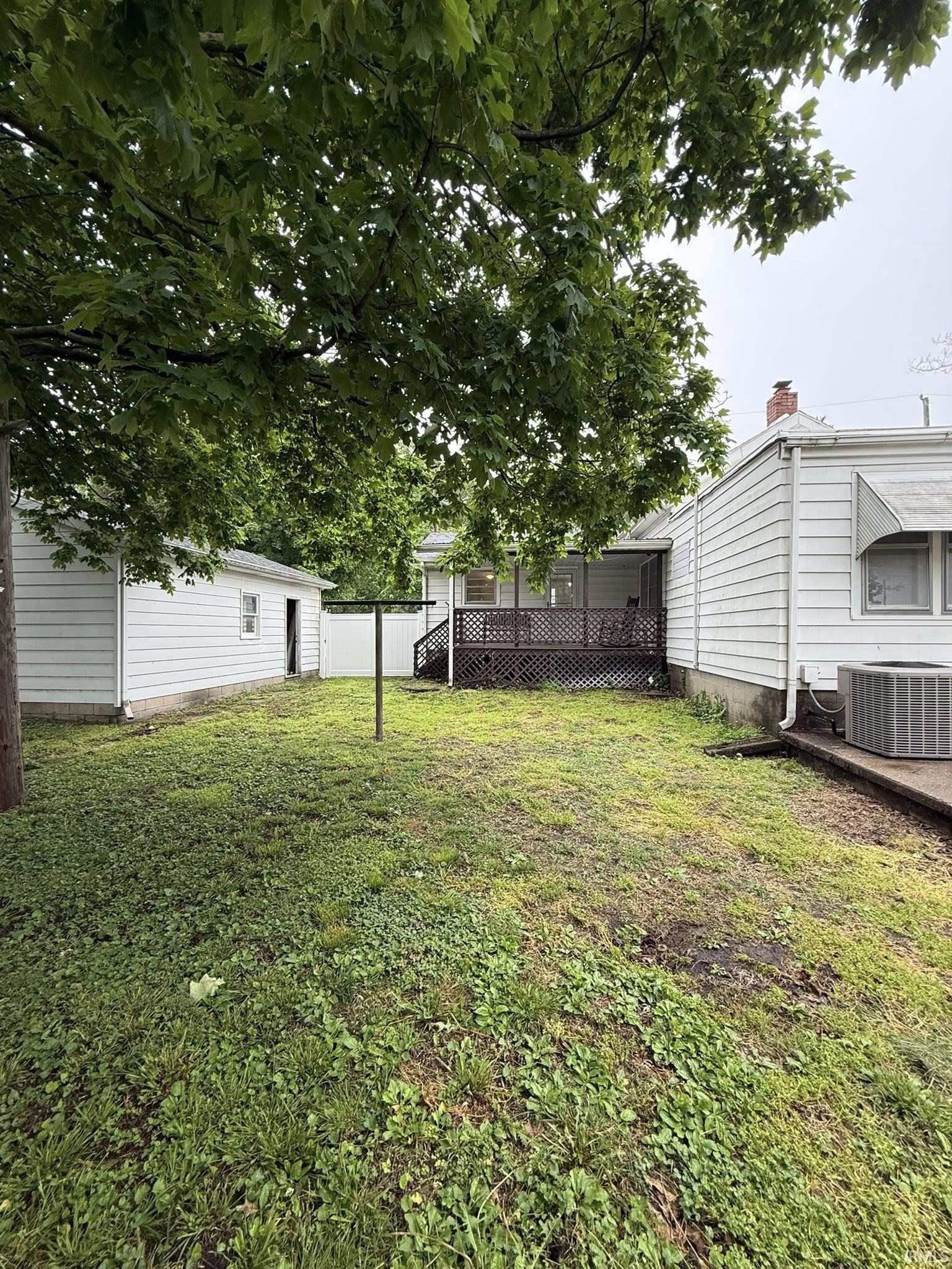 319 Bayou Street
