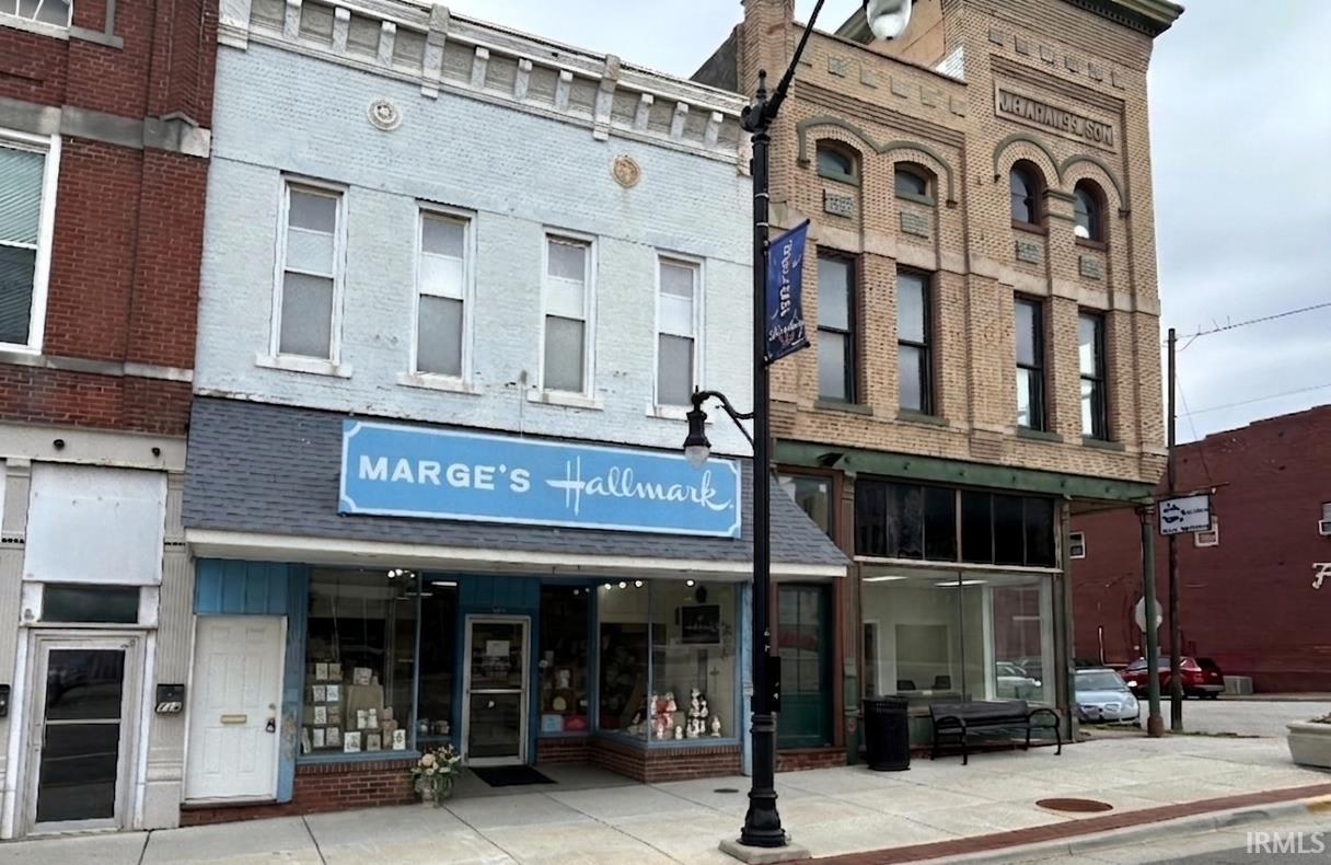 716 E Main Street