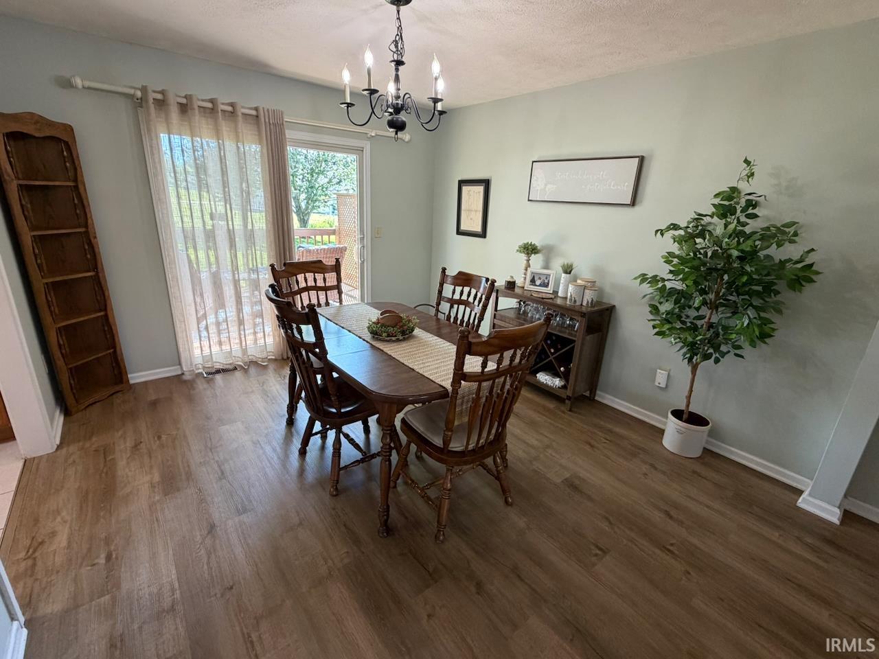 2639 W Julie Drive