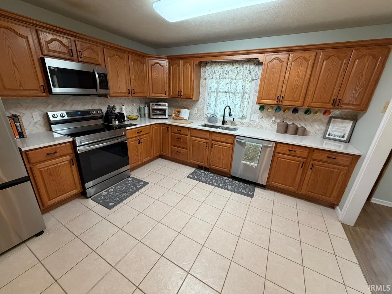 2639 W Julie Drive