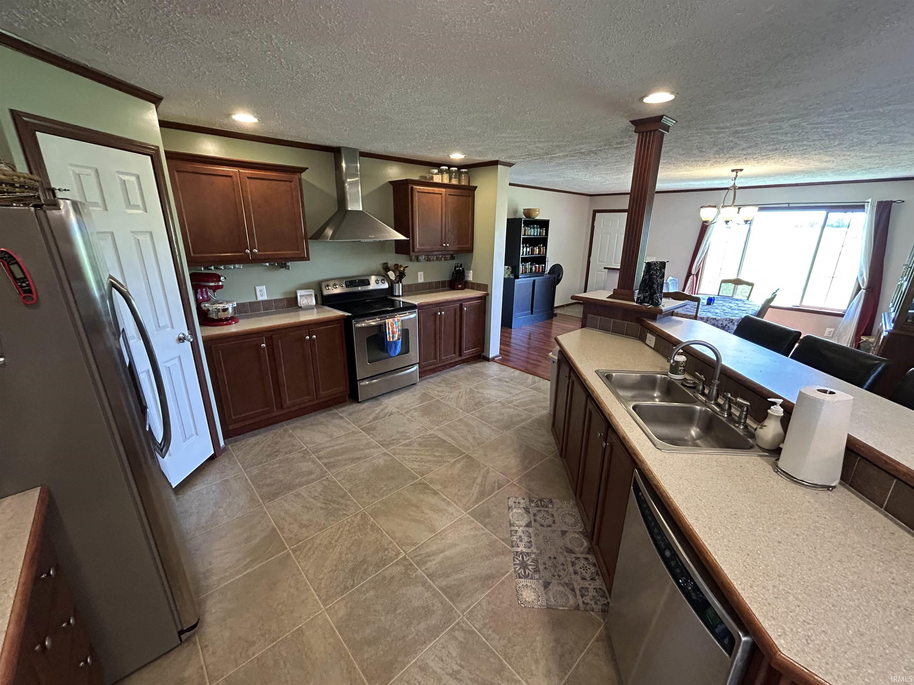13194 E Parker Lake Road