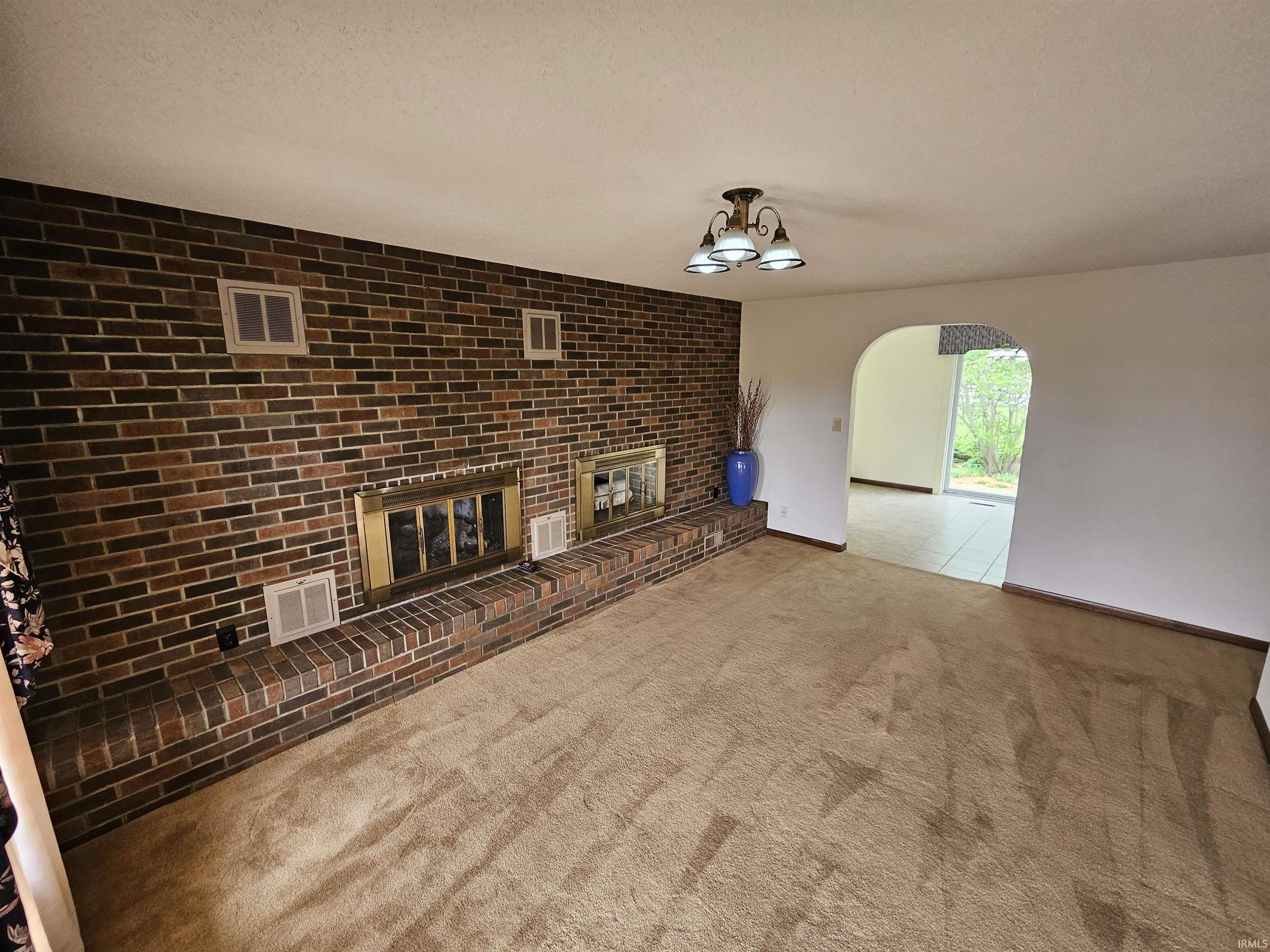 1346 S 6th Street Road