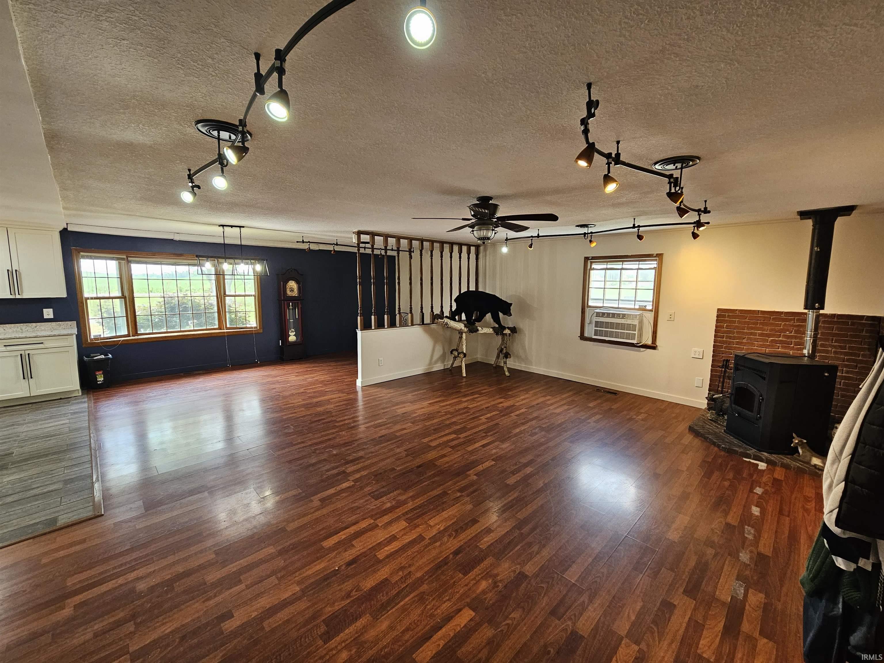 148 S Hickory Corner Road