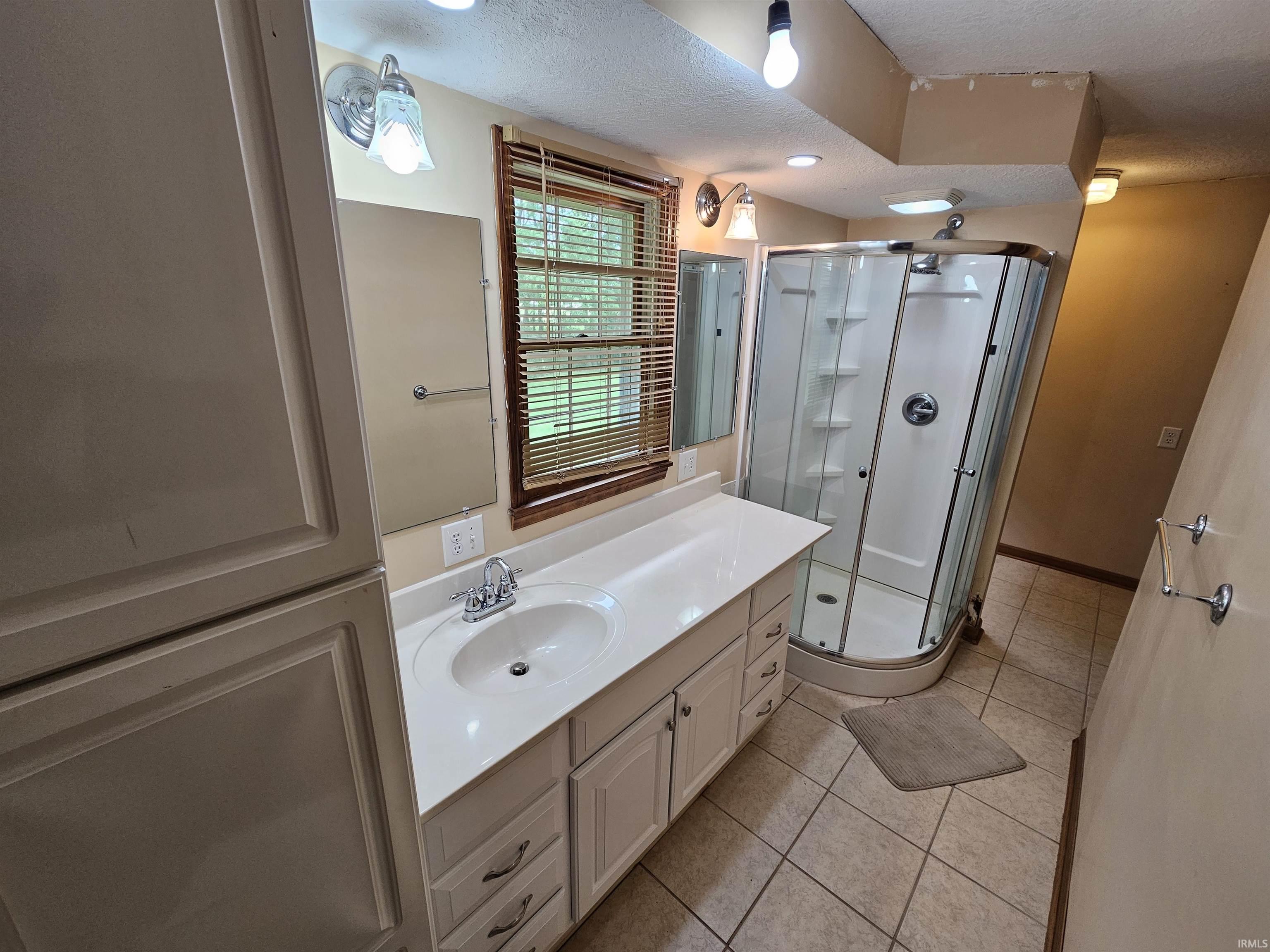 148 S Hickory Corner Road