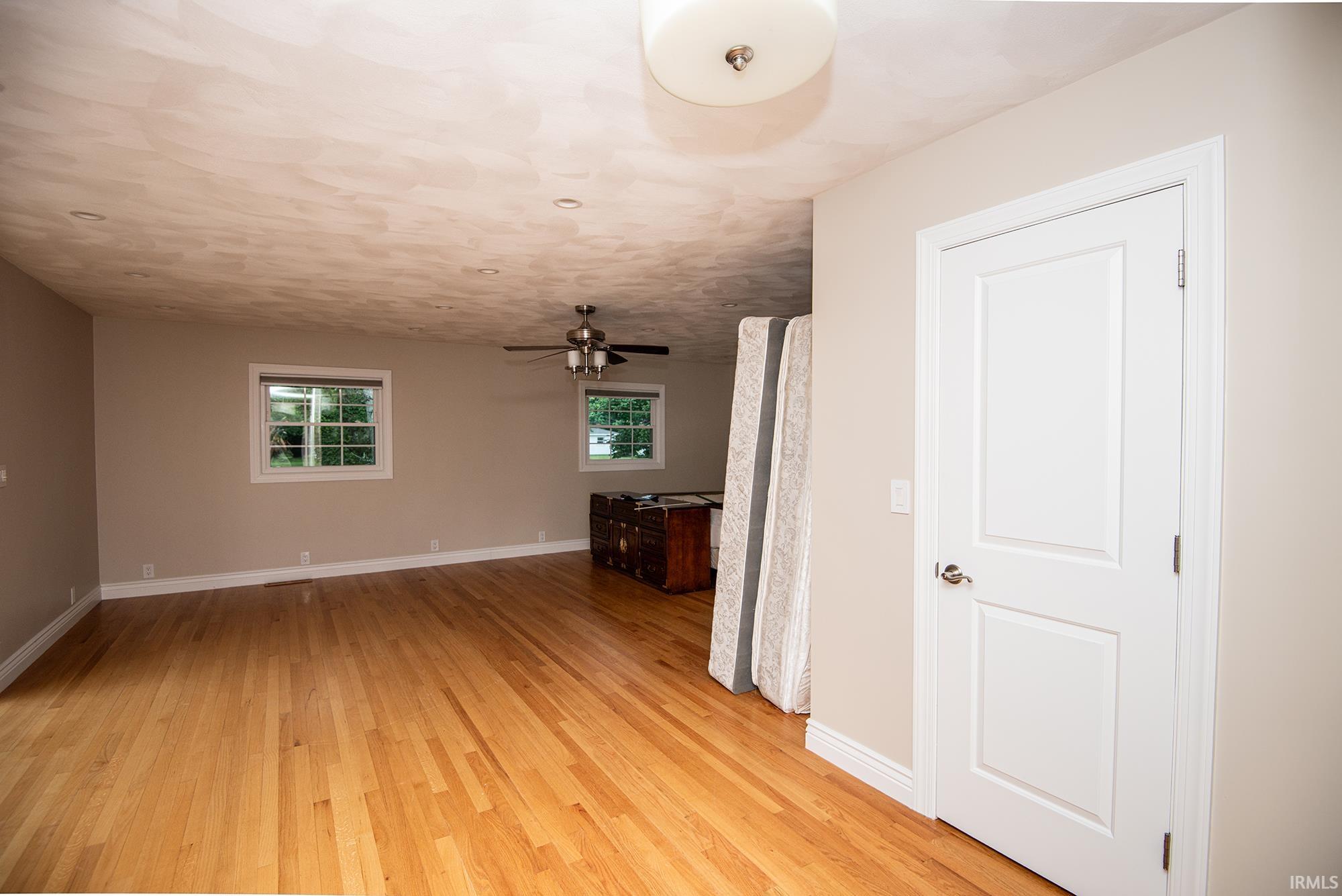 2513 E St Rd 61