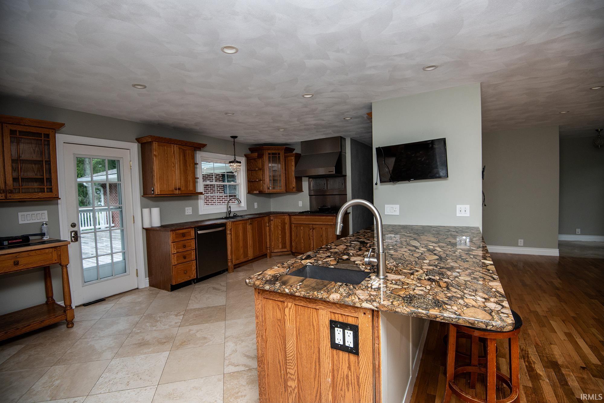 2513 E St Rd 61