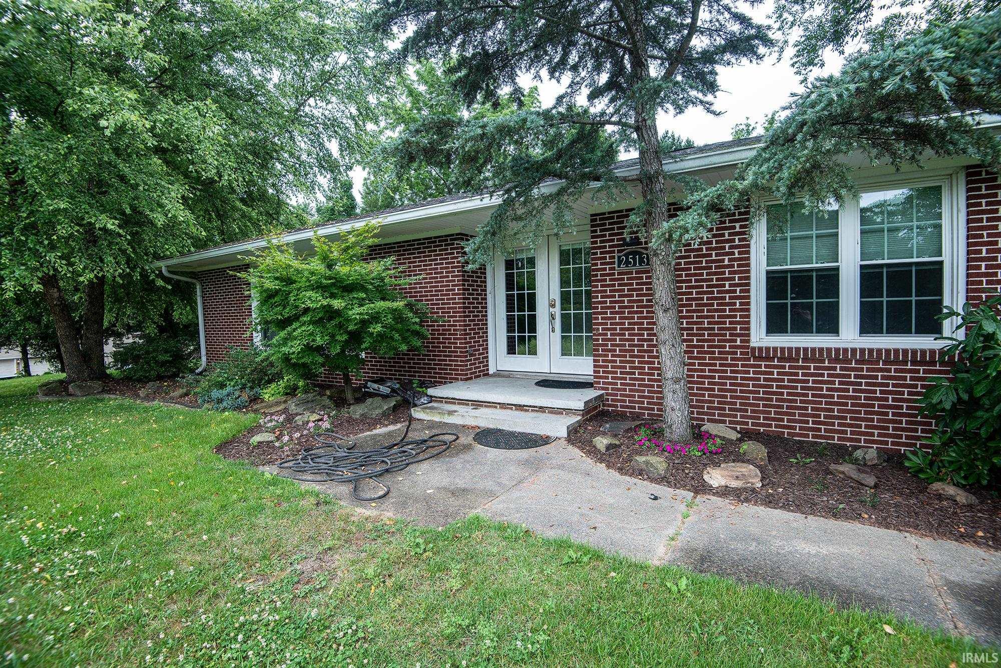 2513 E St Rd 61