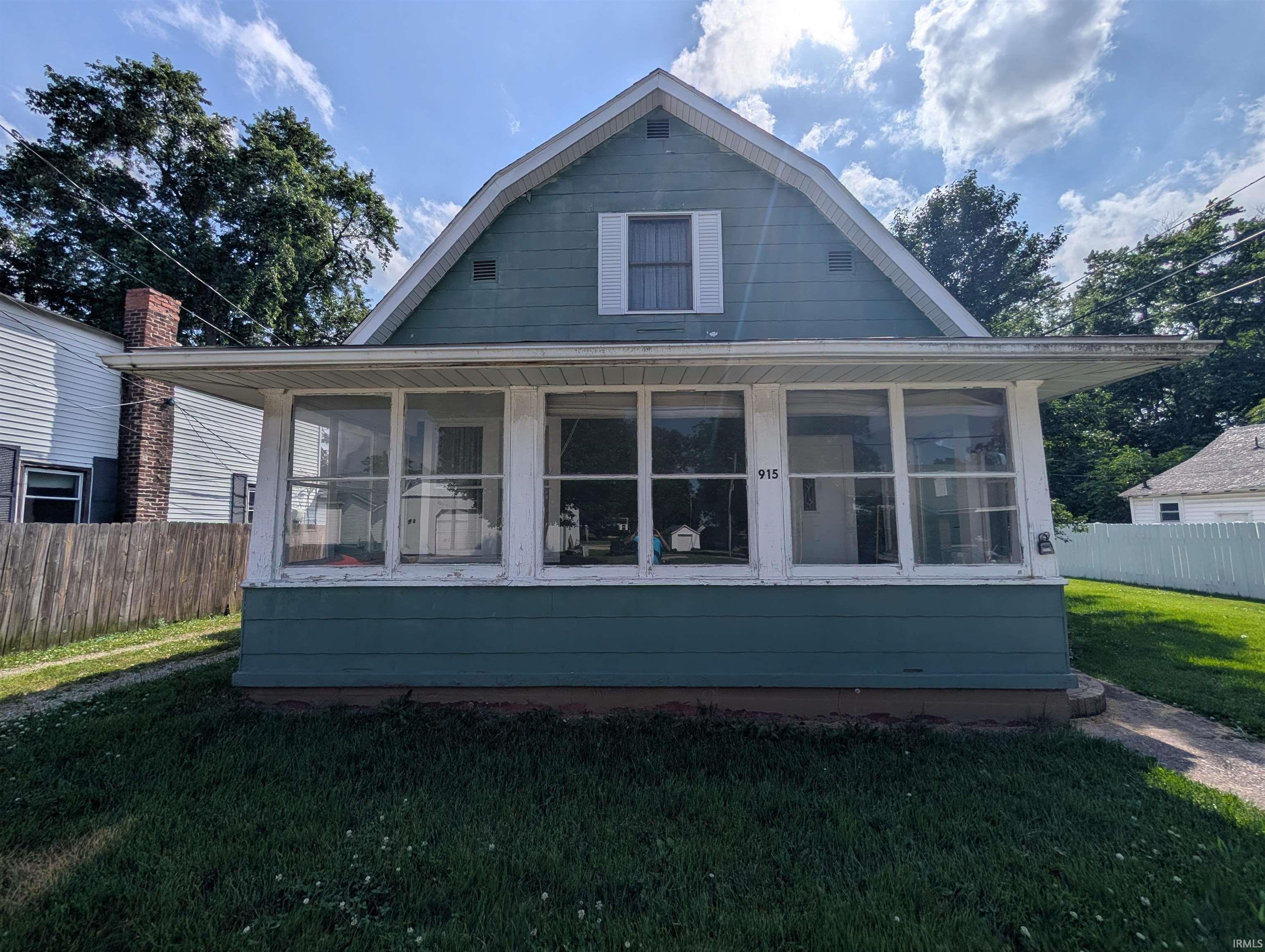 915 Prairie Street
