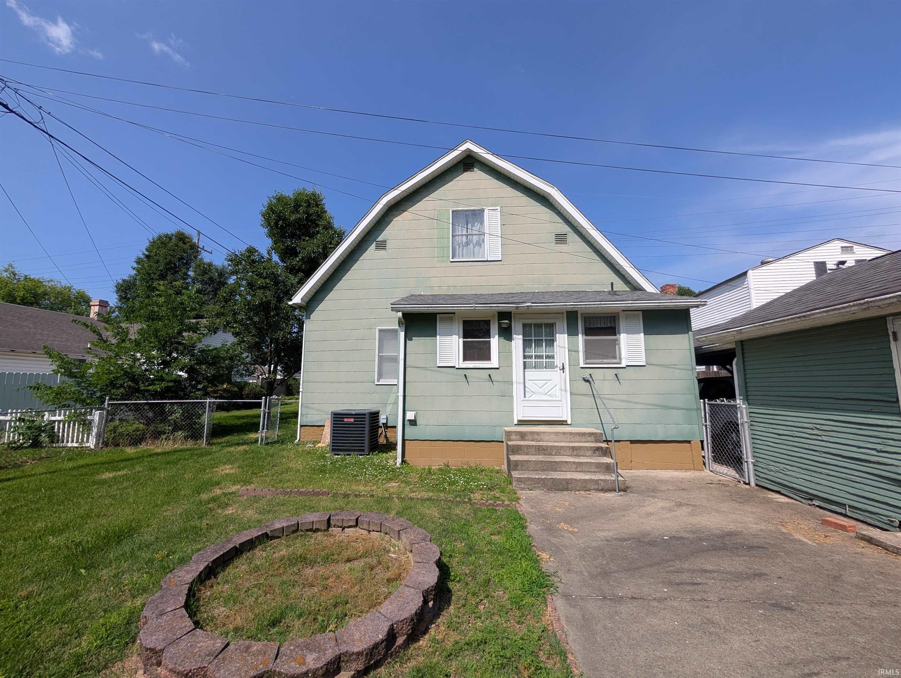915 Prairie Street