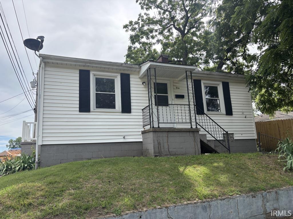914 Bayou Street