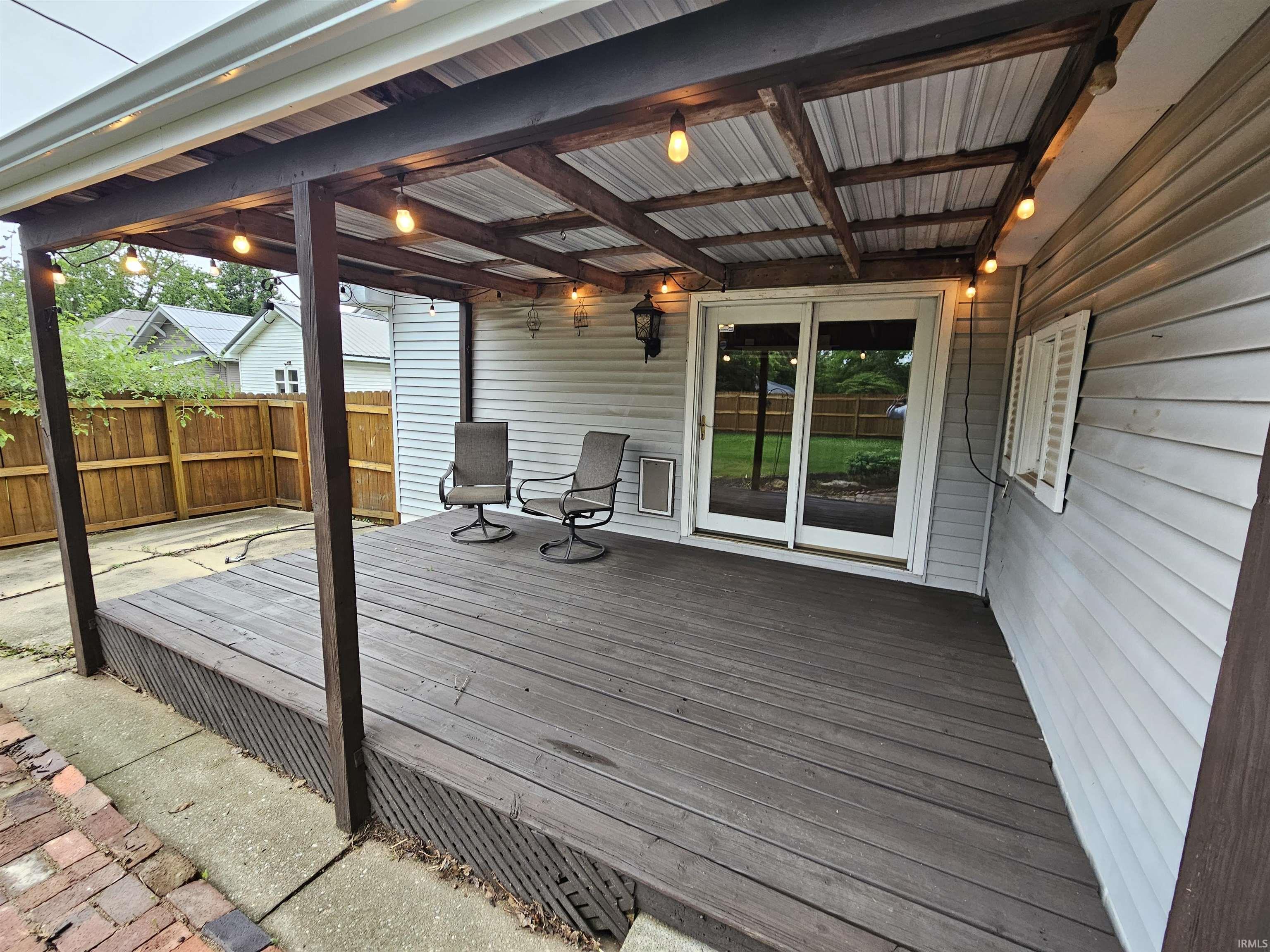 813 W 4th Street