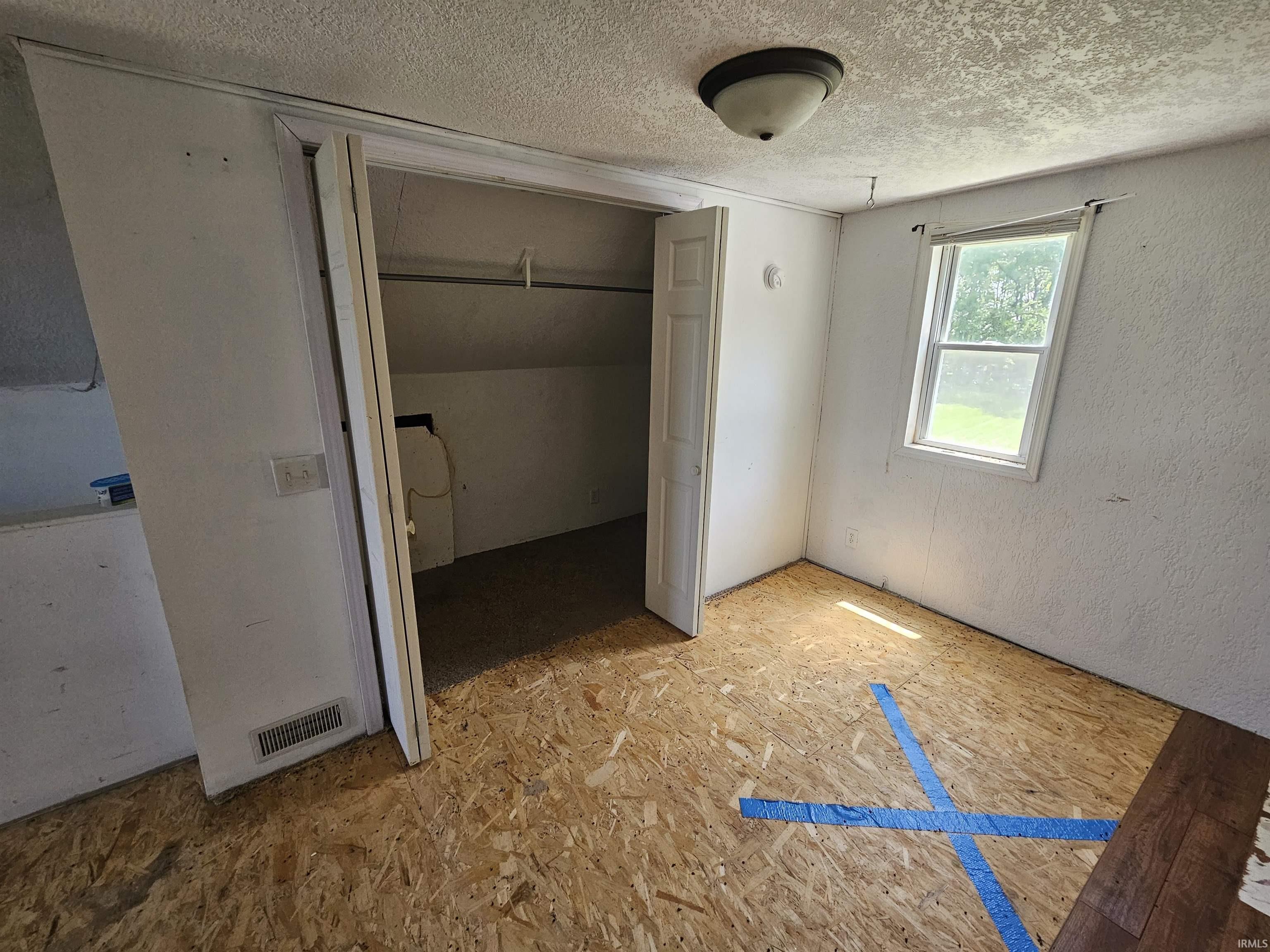 6637 Highway 11