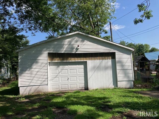 917 W 4th Street