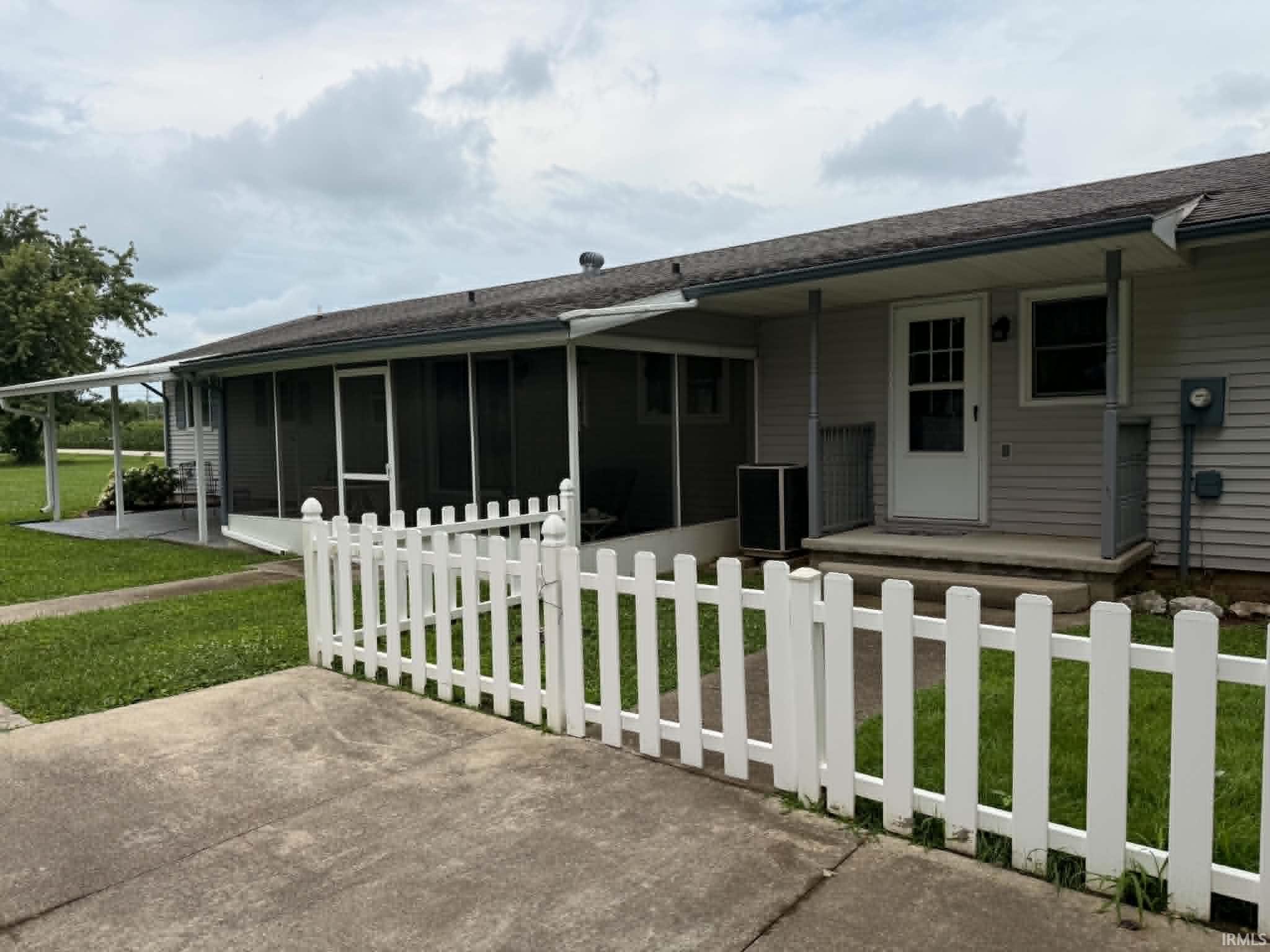 315 N Curtis Drive