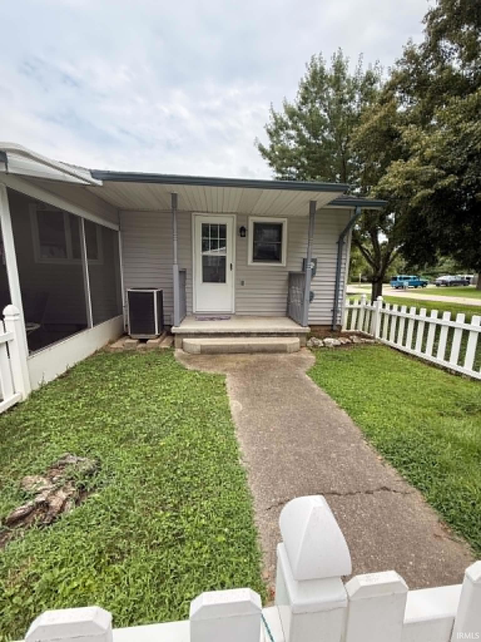 315 N Curtis Drive