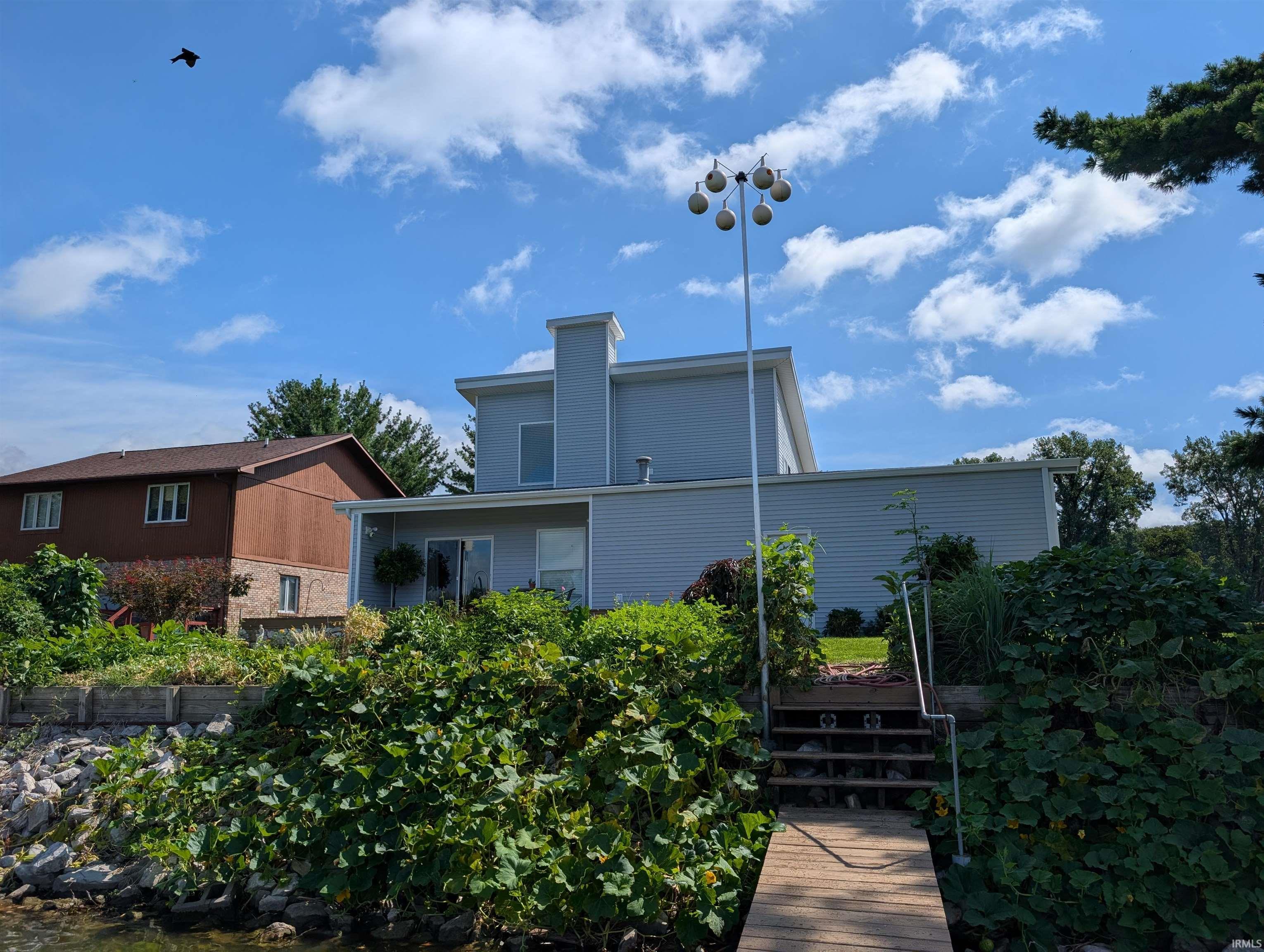 1927 College Avenue