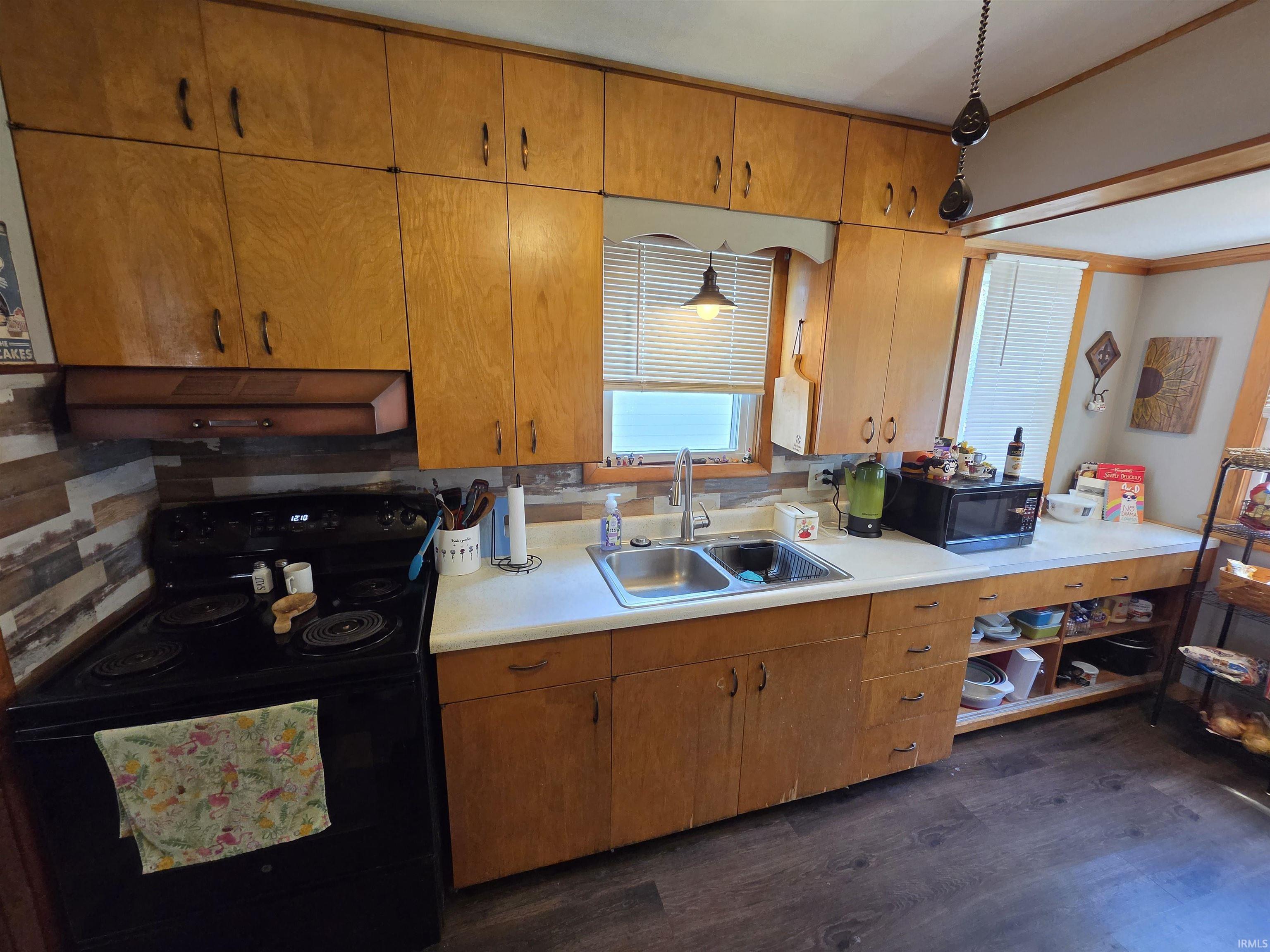 308 S 9th Street