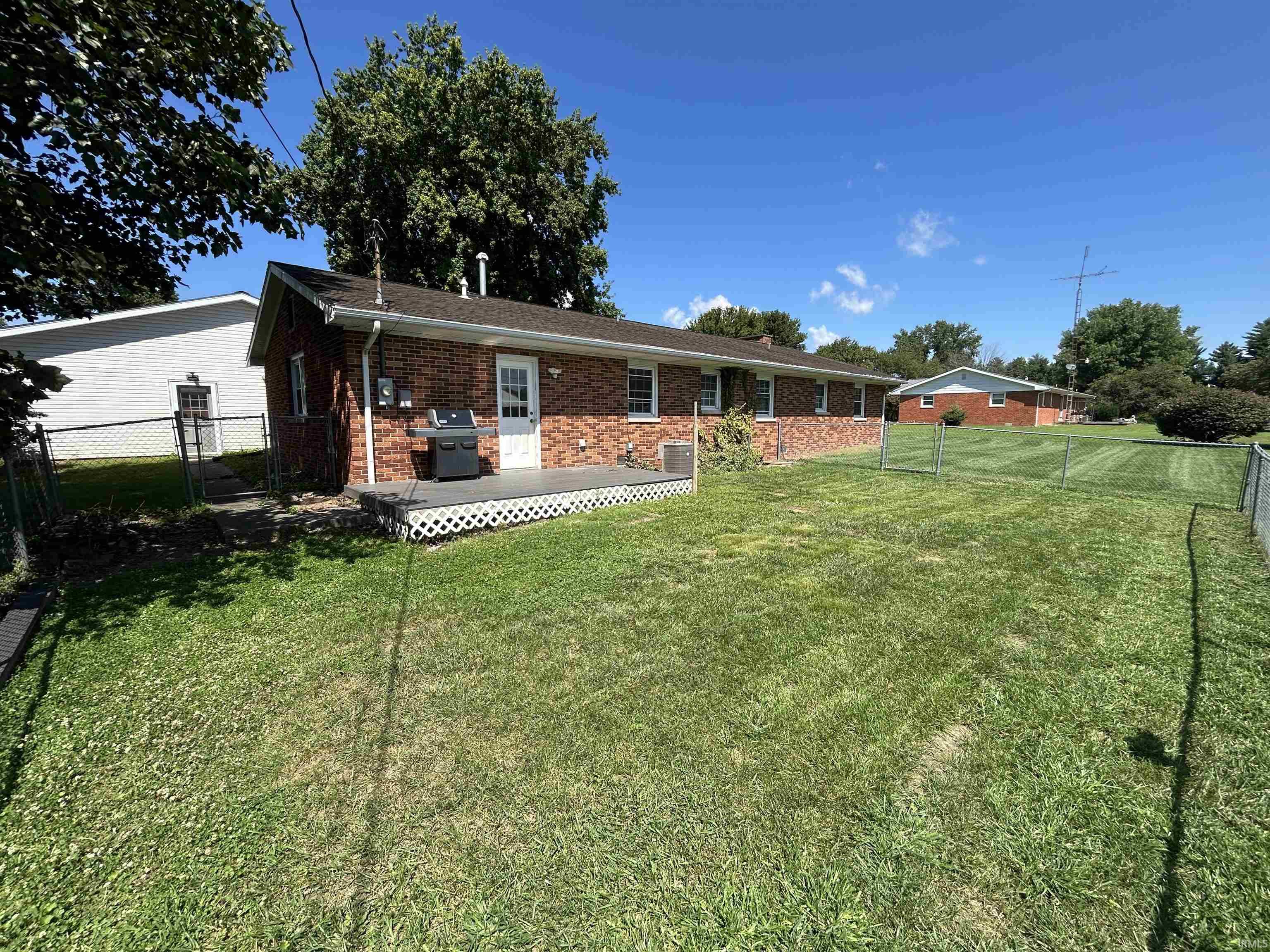 1207 N White River Avenue