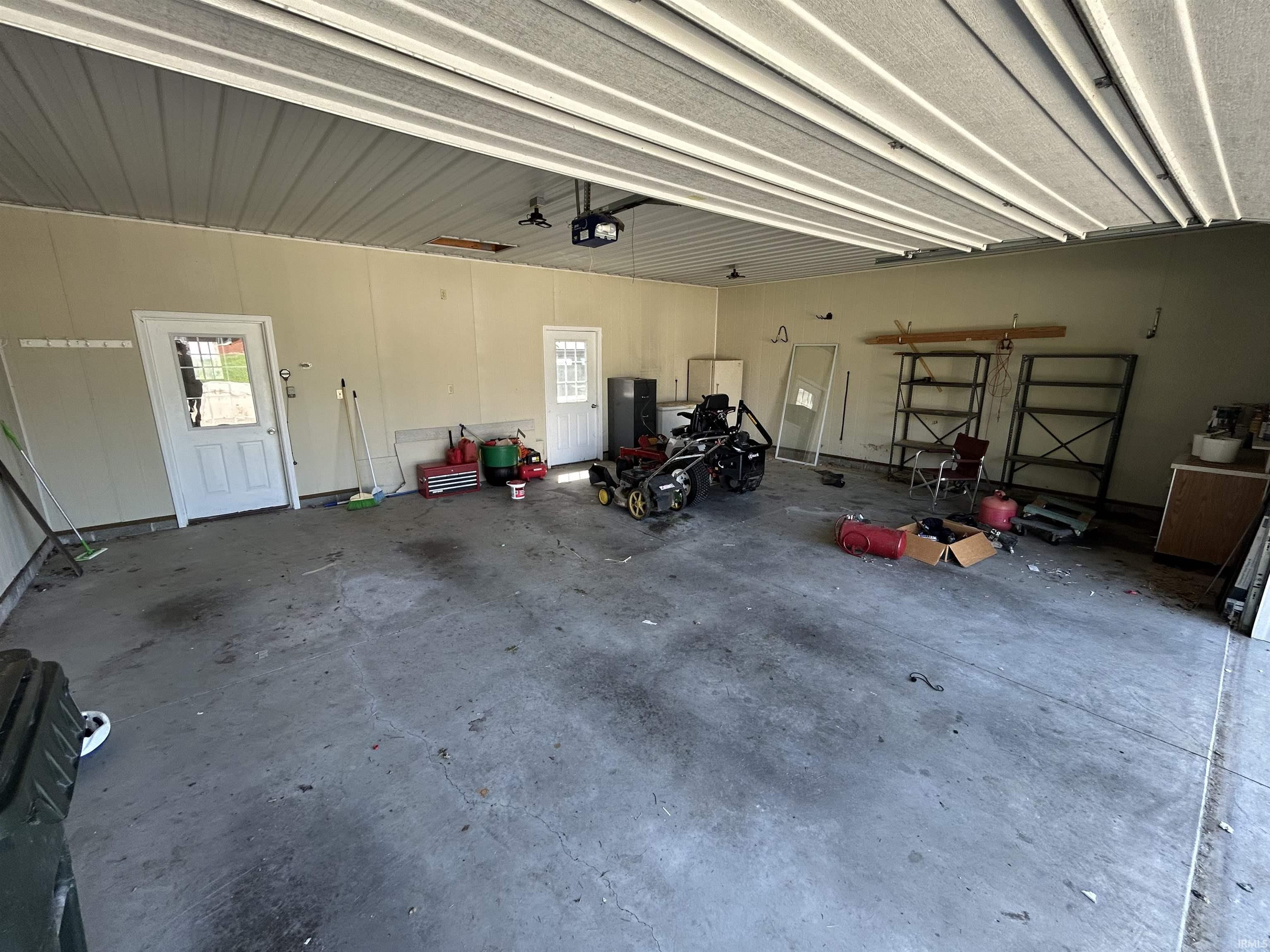 1207 N White River Avenue