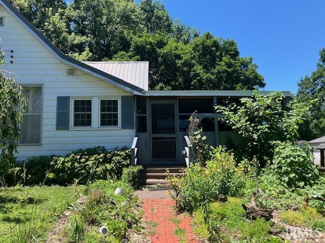420 E College Street
