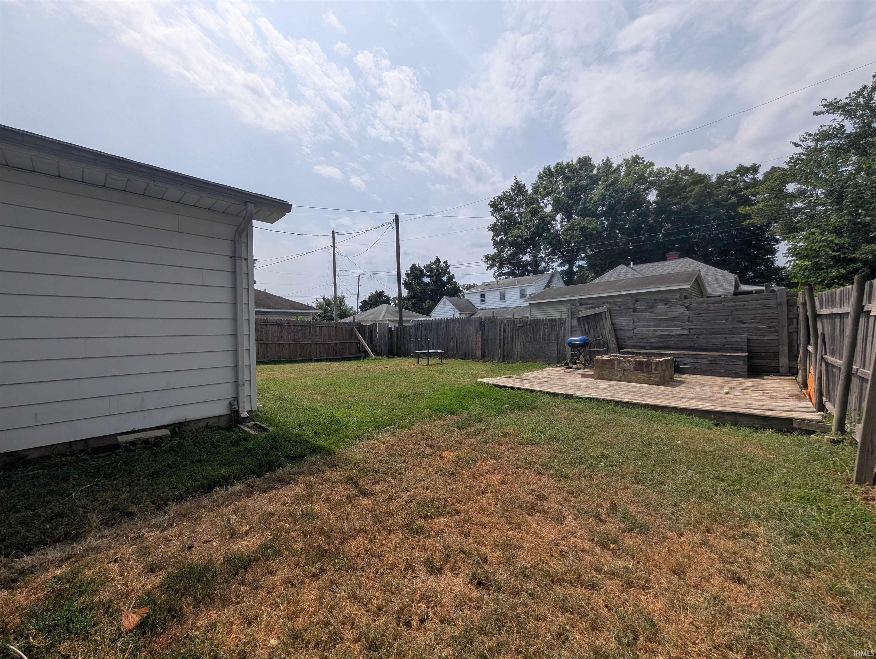 825 Seminary Street
