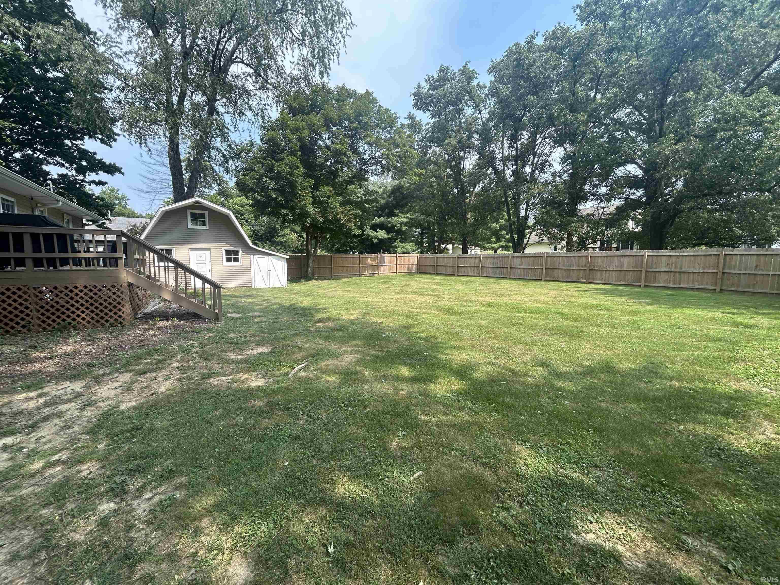 906 N Hillcrest Road
