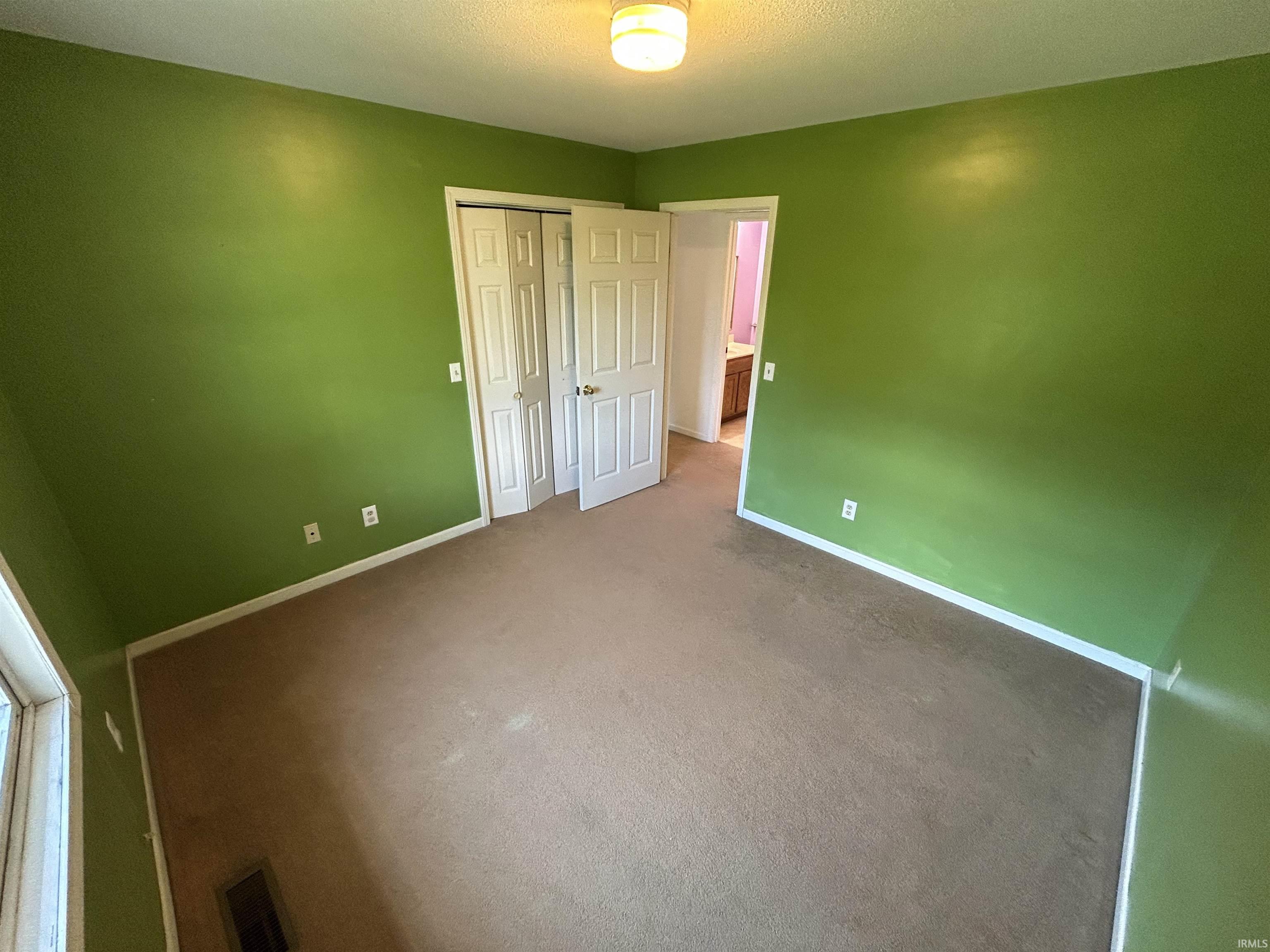 2779 E Beechwood Lane