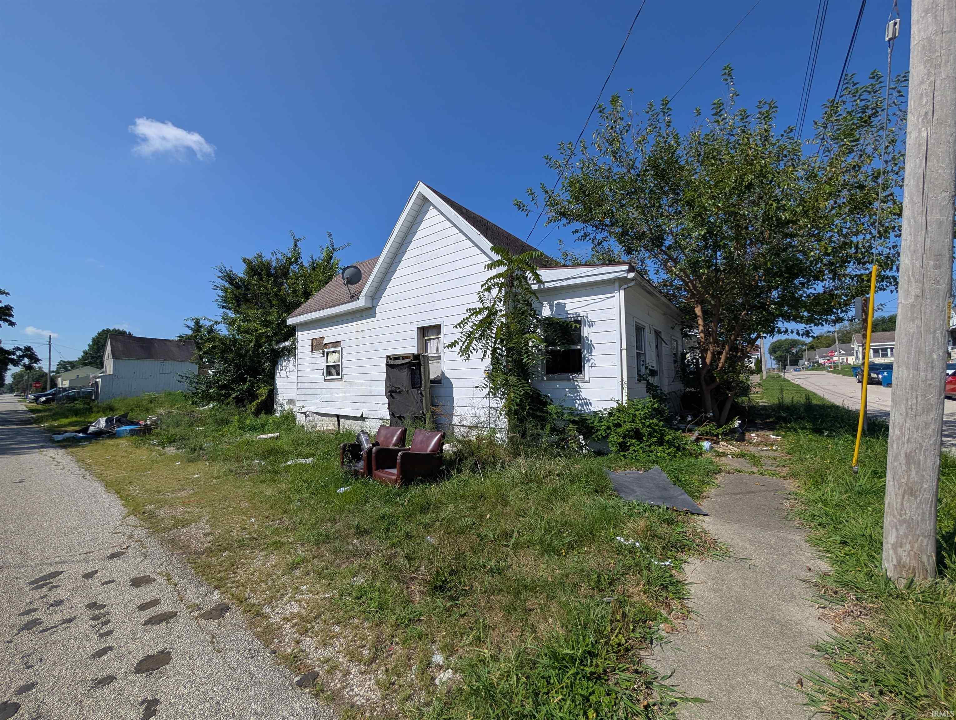 602 dubois Street