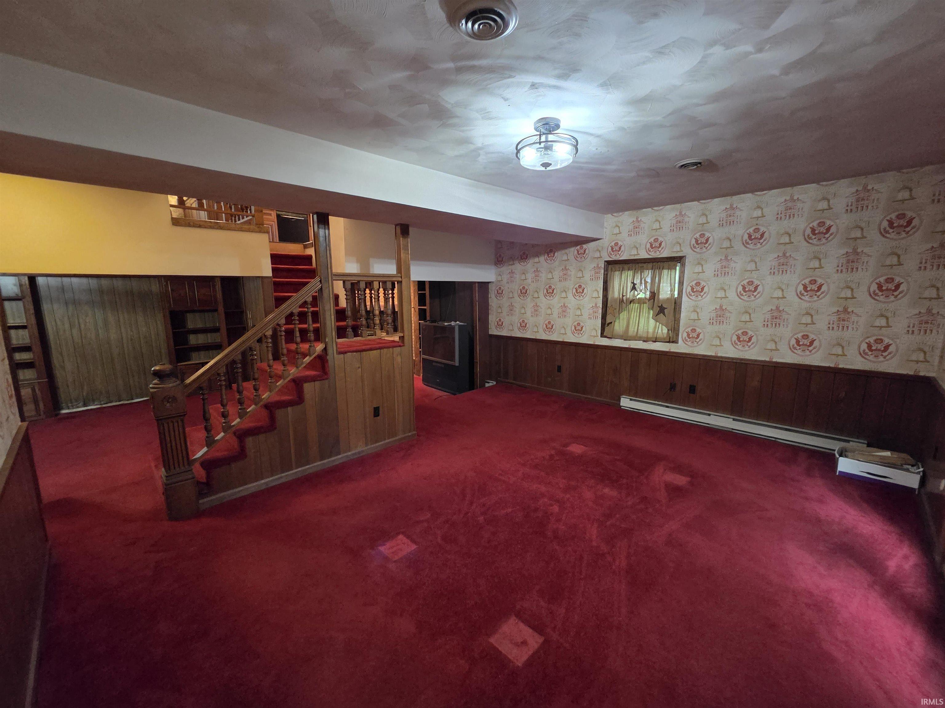 3311 E Warren Circle