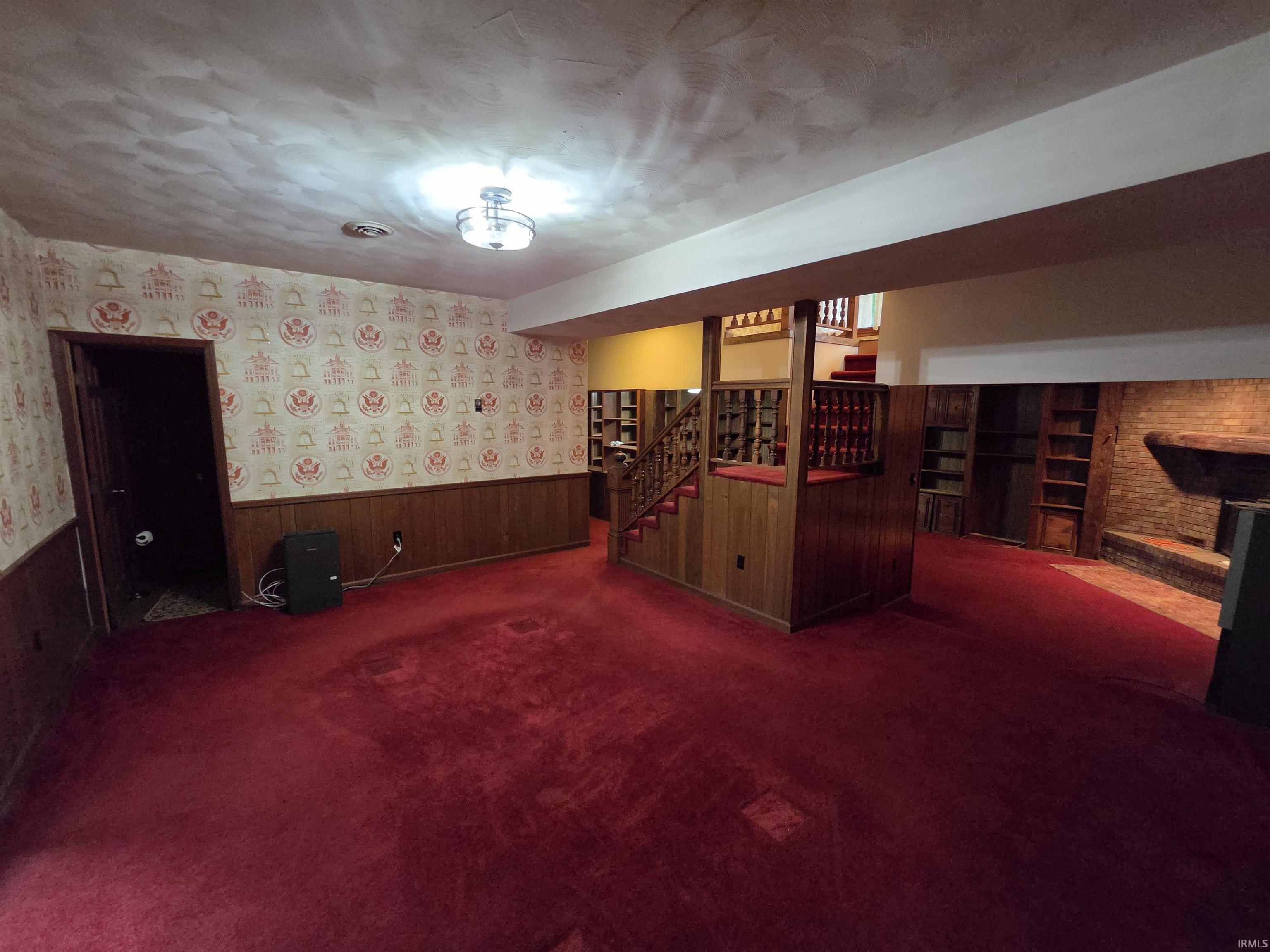 3311 E Warren Circle