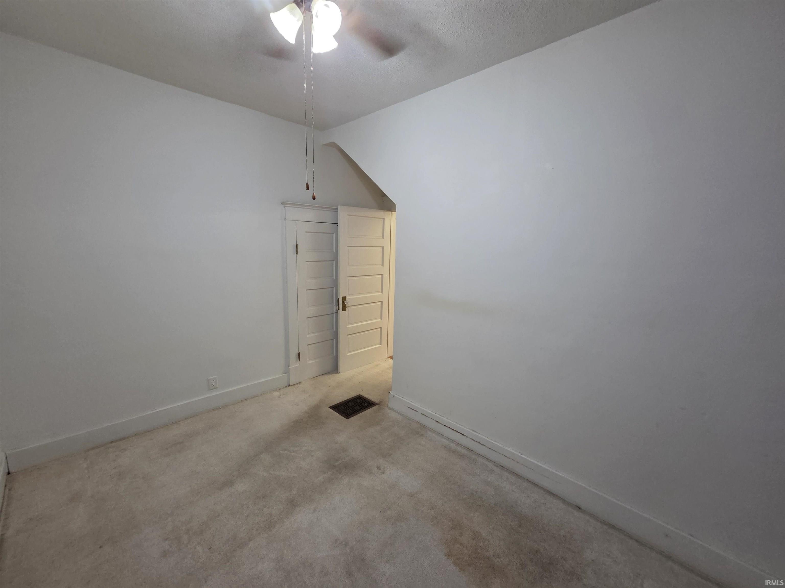 1103 W Mack Avenue