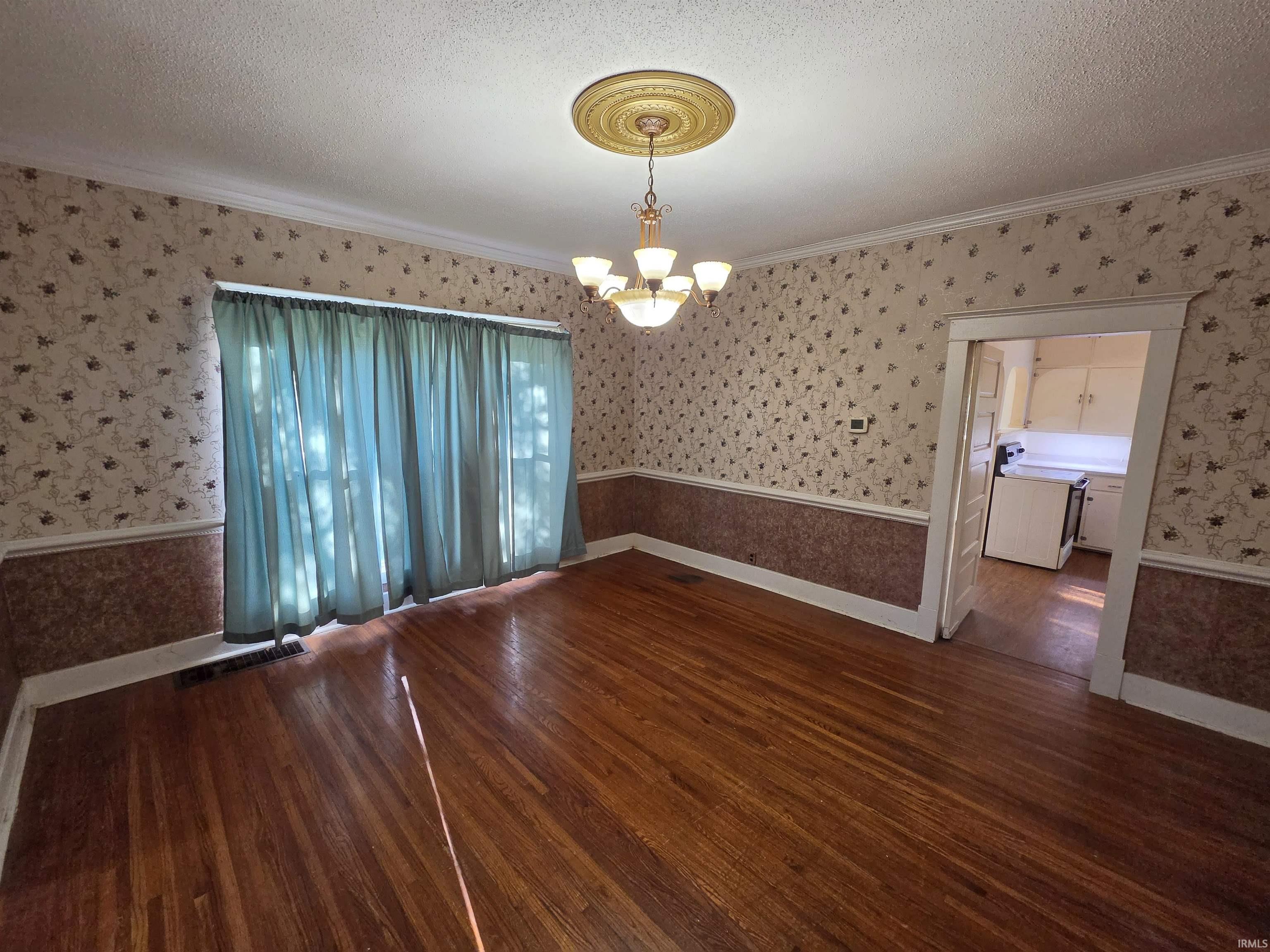 1103 W Mack Avenue
