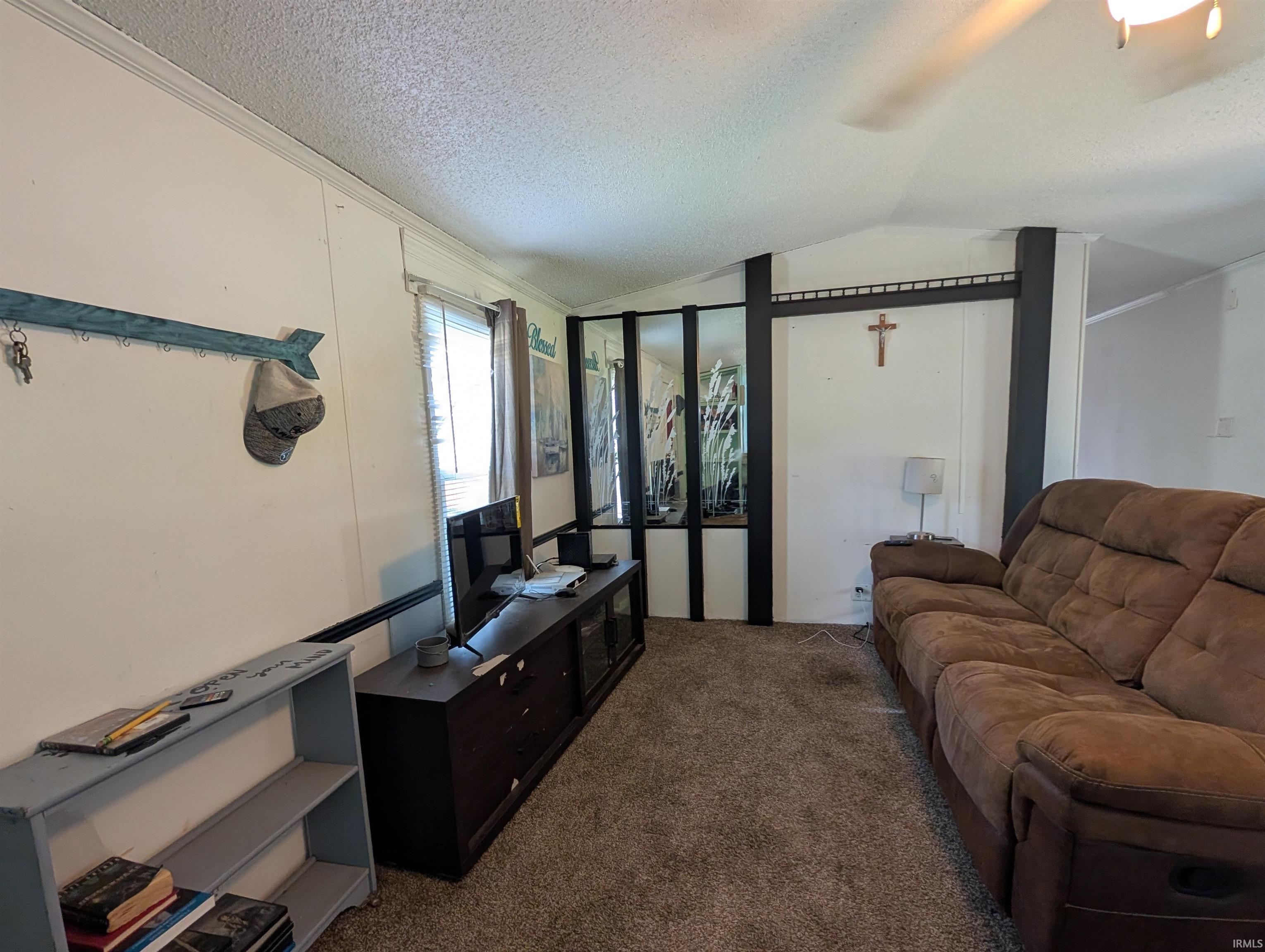 407 W 7th Street