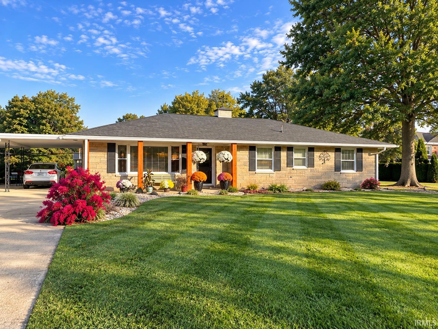 3021 Manor Drive