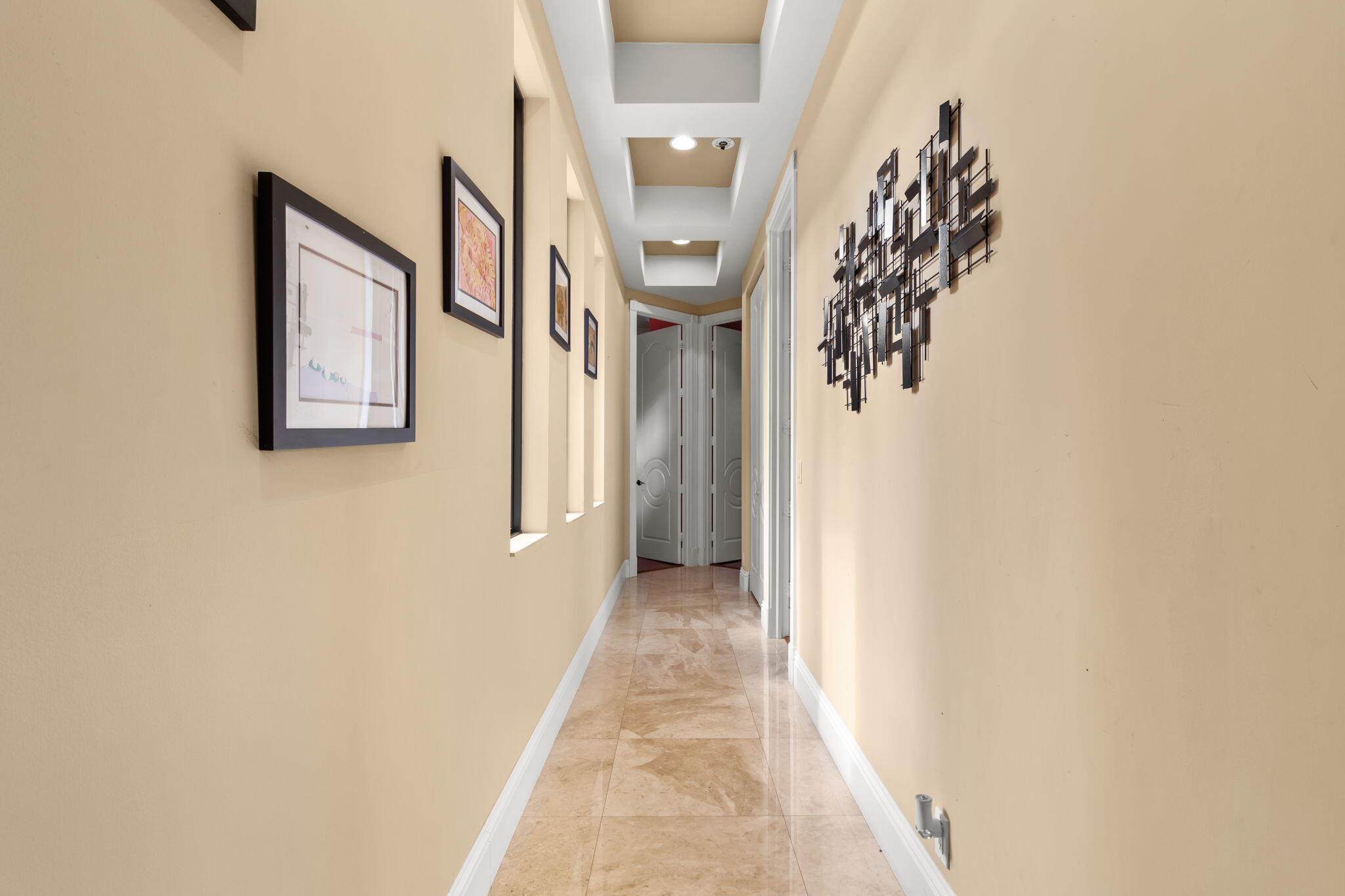 4190 Gleneagles Drive