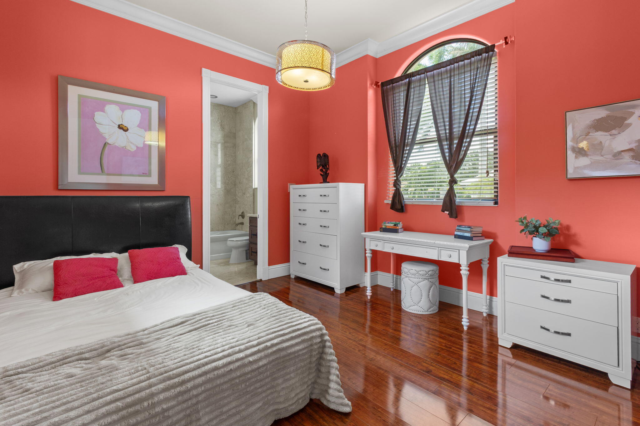 4190 Gleneagles Drive