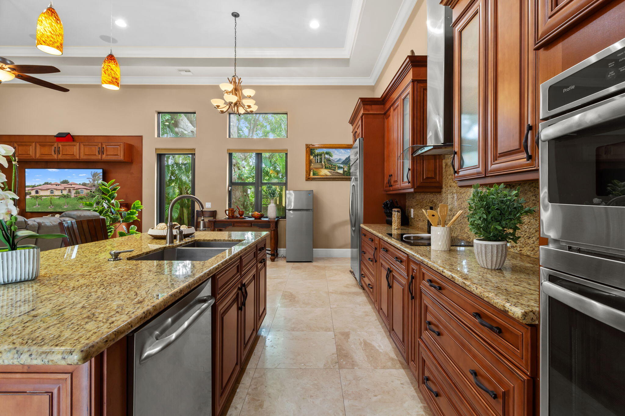 4190 Gleneagles Drive
